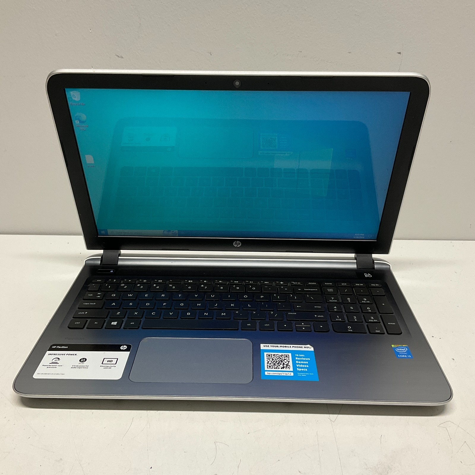 HP Pavilion Notebook 15-ab157nr 15.6" Intel Core i3-5020U @ 2.20 GHz 8GB 500GB