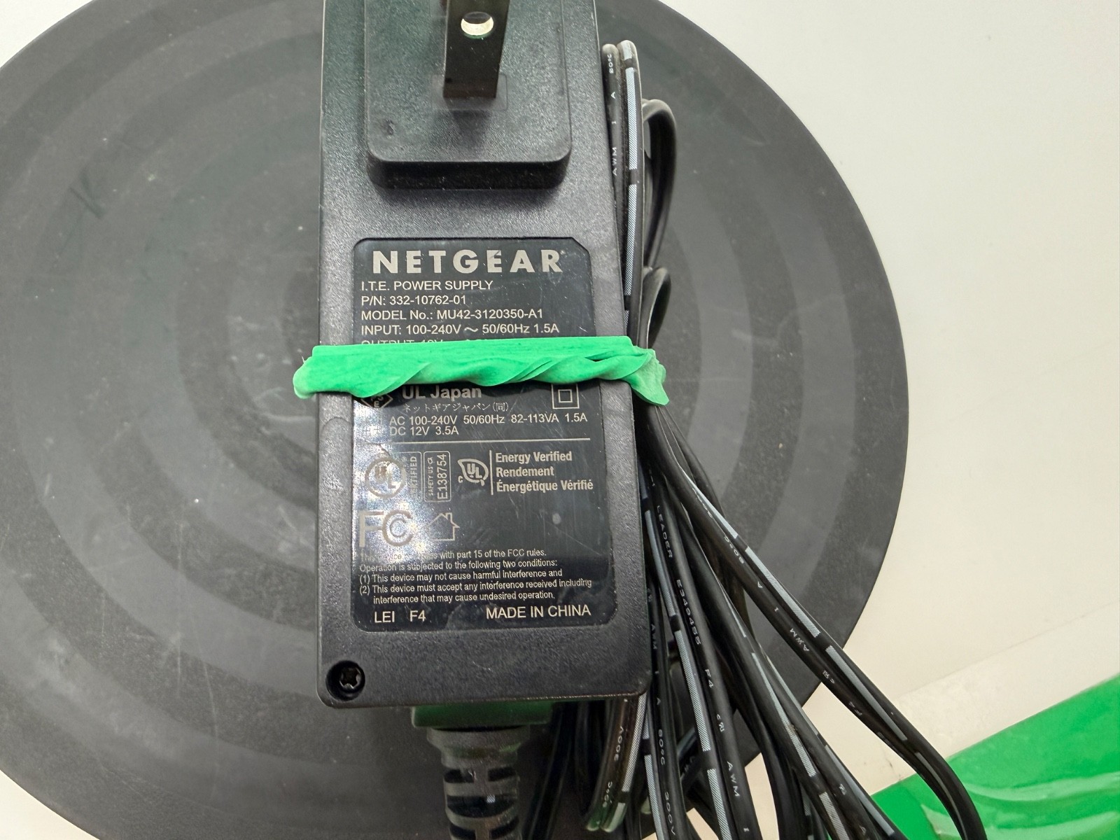 AUTHENTIC -Netgear MU42-3120350-A1 332-10762-01 12V 3.5A Power Supply