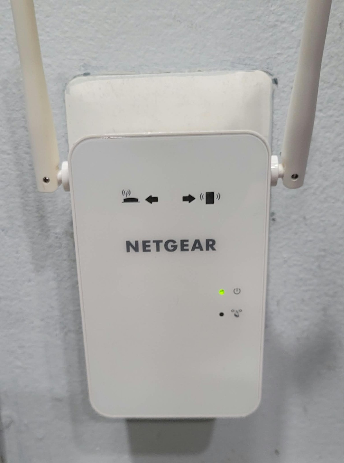 Netgear EX6100 series (AC750) Dual-Band WiFi Range Extender