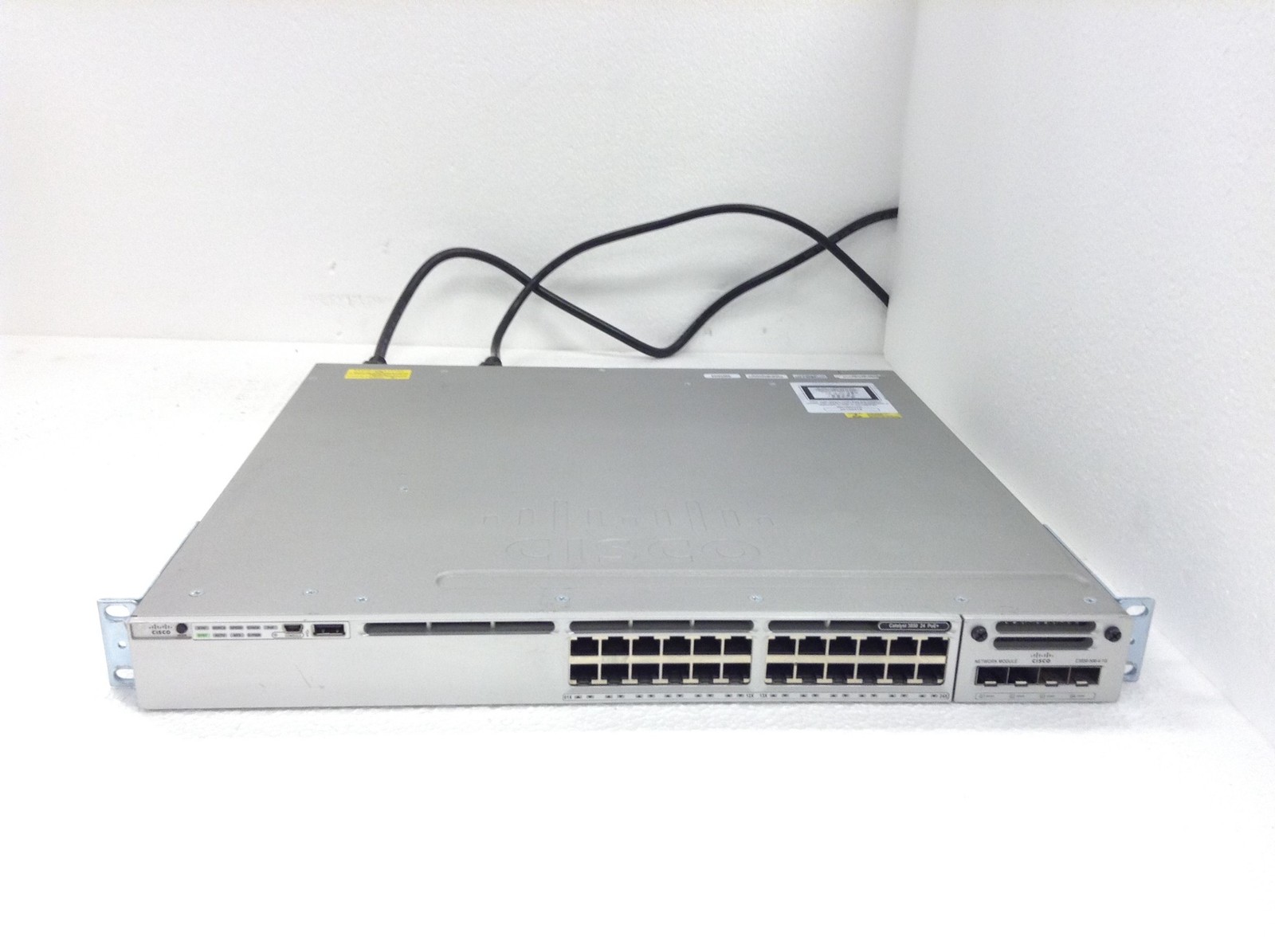 Cisco WS-C3850-24P-E Catalyst 3850 24 PoE+ Switch C3850-NM-4-1G Dual Power Sup