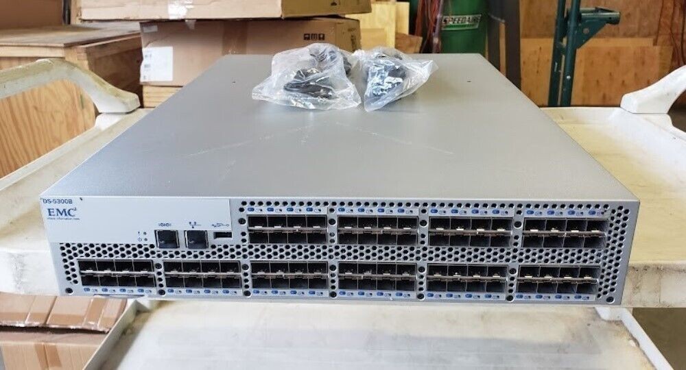 Brocade EMC DS-5300B 80-Port 8G Fibre Channel SAN Switch