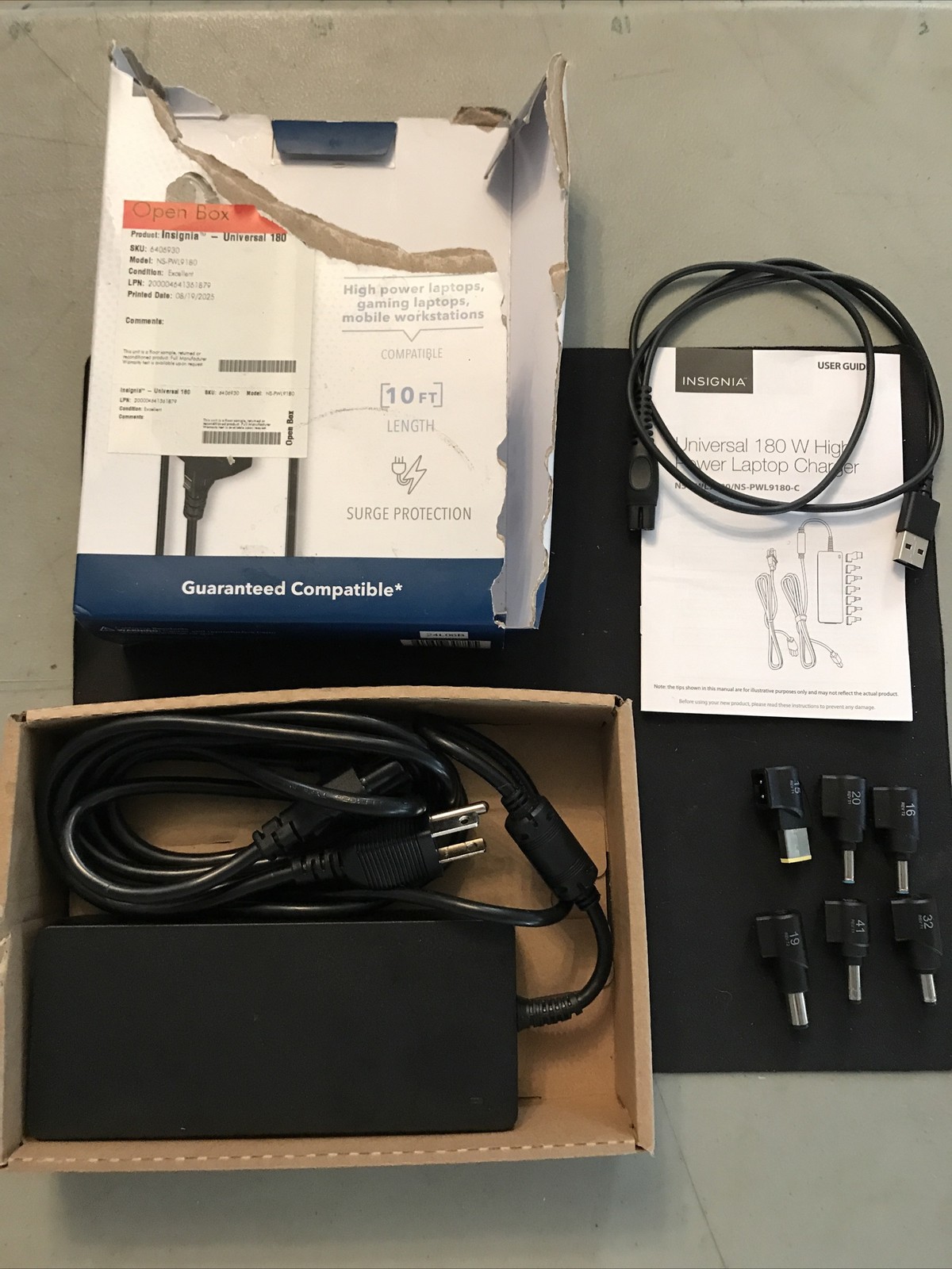 Insignia - 180 W High-Power Universal Laptop Charger Gigabite Gaming Aorus