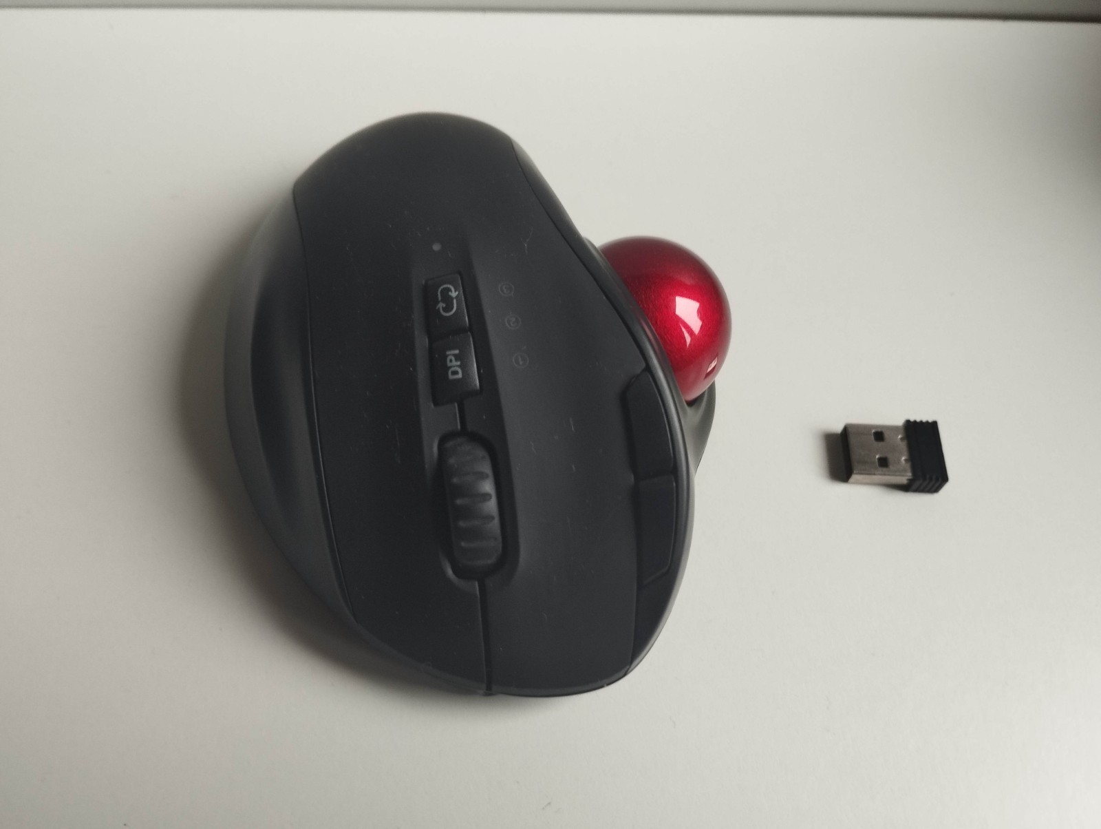 Bluetooth Wireless Trackball Jelly Comb MT50 Rechargeable Ergonomic Gaming Mouse