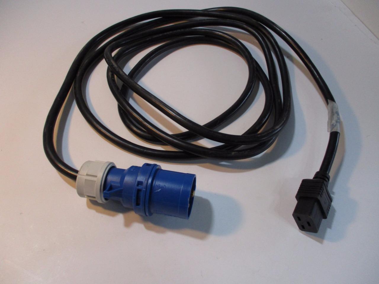 Cisco 72-2105-01 250V 16A IP44 013 3M Volex Black Power Cable
