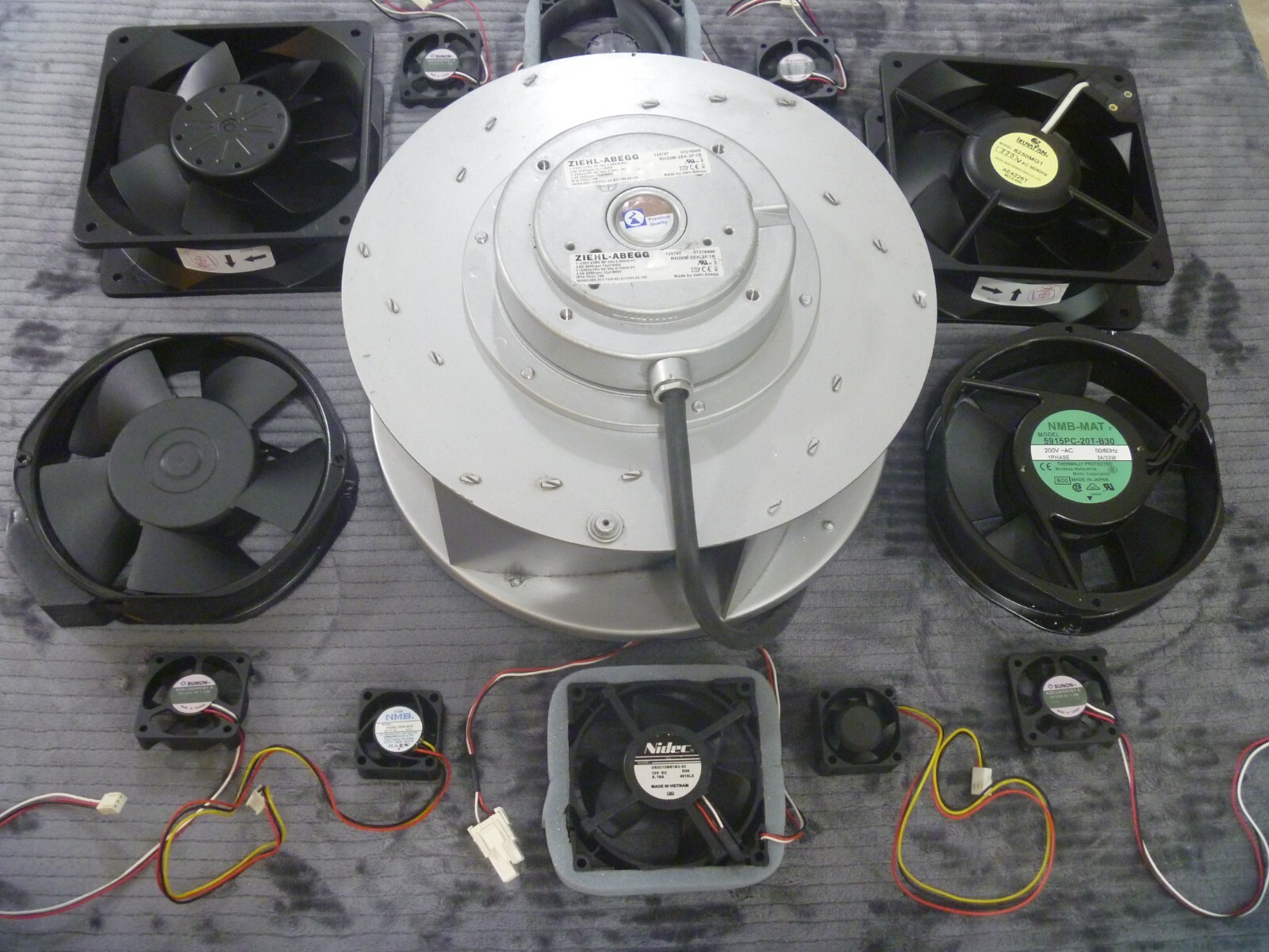 NEW   ORIGINAL  175R-069D-0566 NMB-MAT  FAN SHIP TODAYBOX# ARAN4