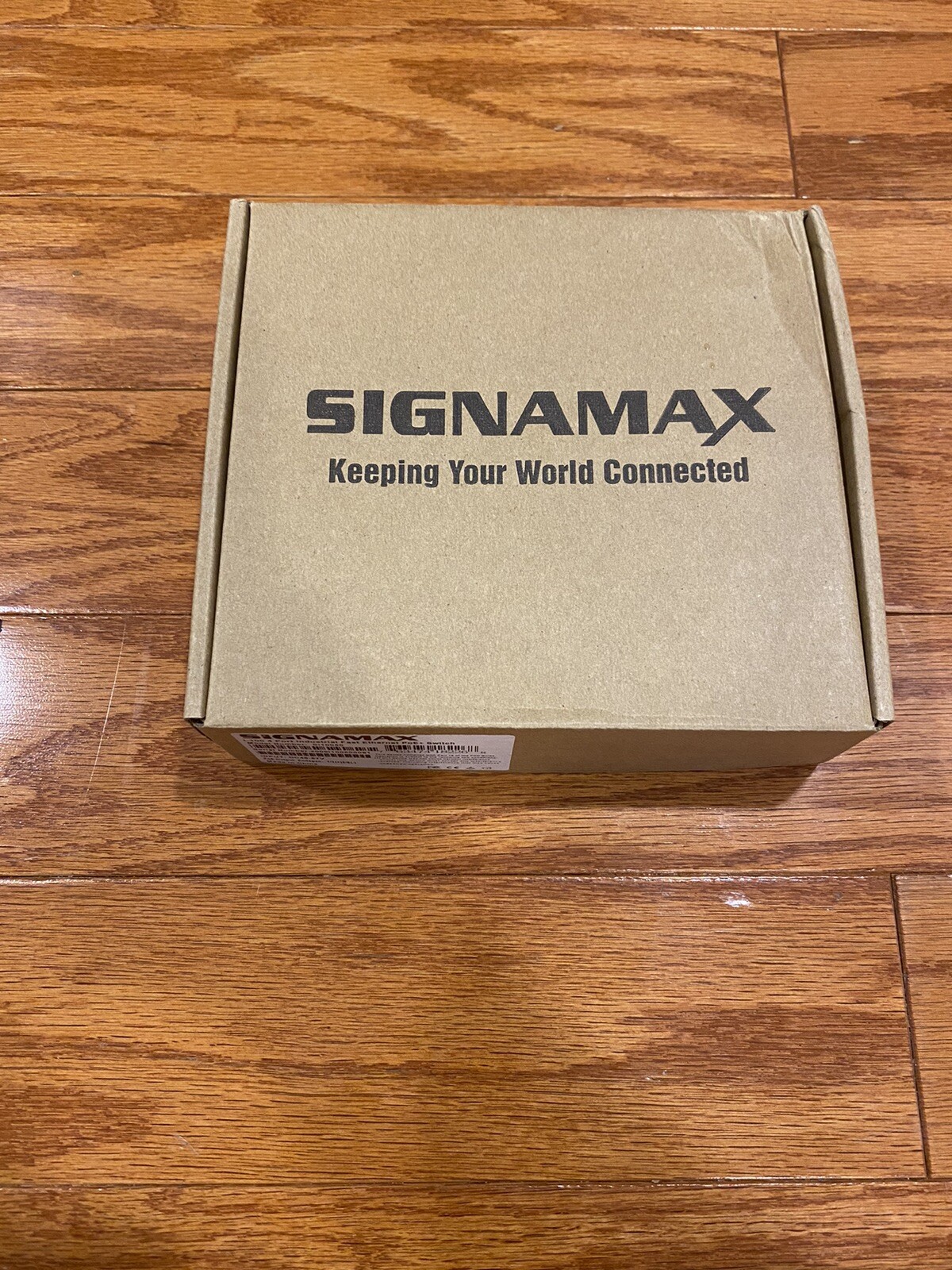 NEW Signamax SI10050 I-100 4-Port Industrial Power Over Ethernet PoE+ Switch