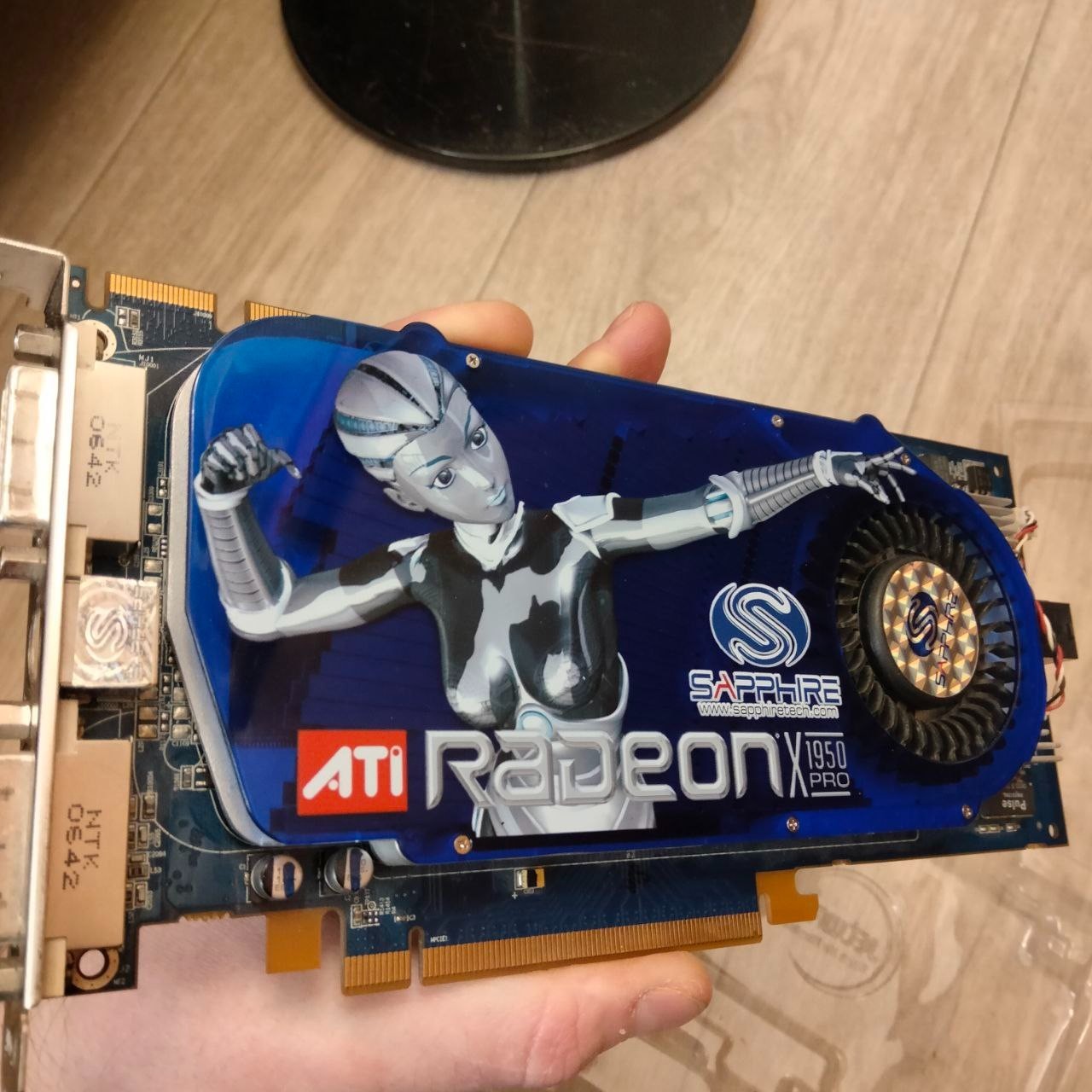 ATI Sapphire Radeon X1950 pro 256mb GDDR3  PCle X16 Graphics Card Tested