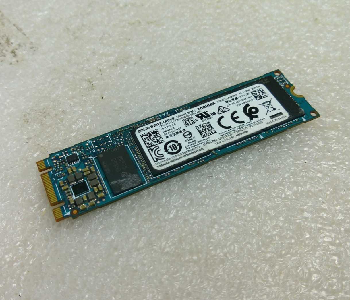 TOSHIBA KSG60ZMV256G DELL 0VFR5T SSD 256GB