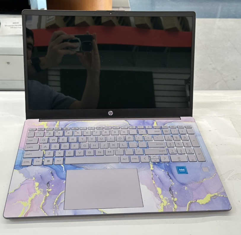 HP 15-FD0624DS 15.6" 4GB 128GB SSD Intel UHD Graphics Windows 11 Home 800 MHz
