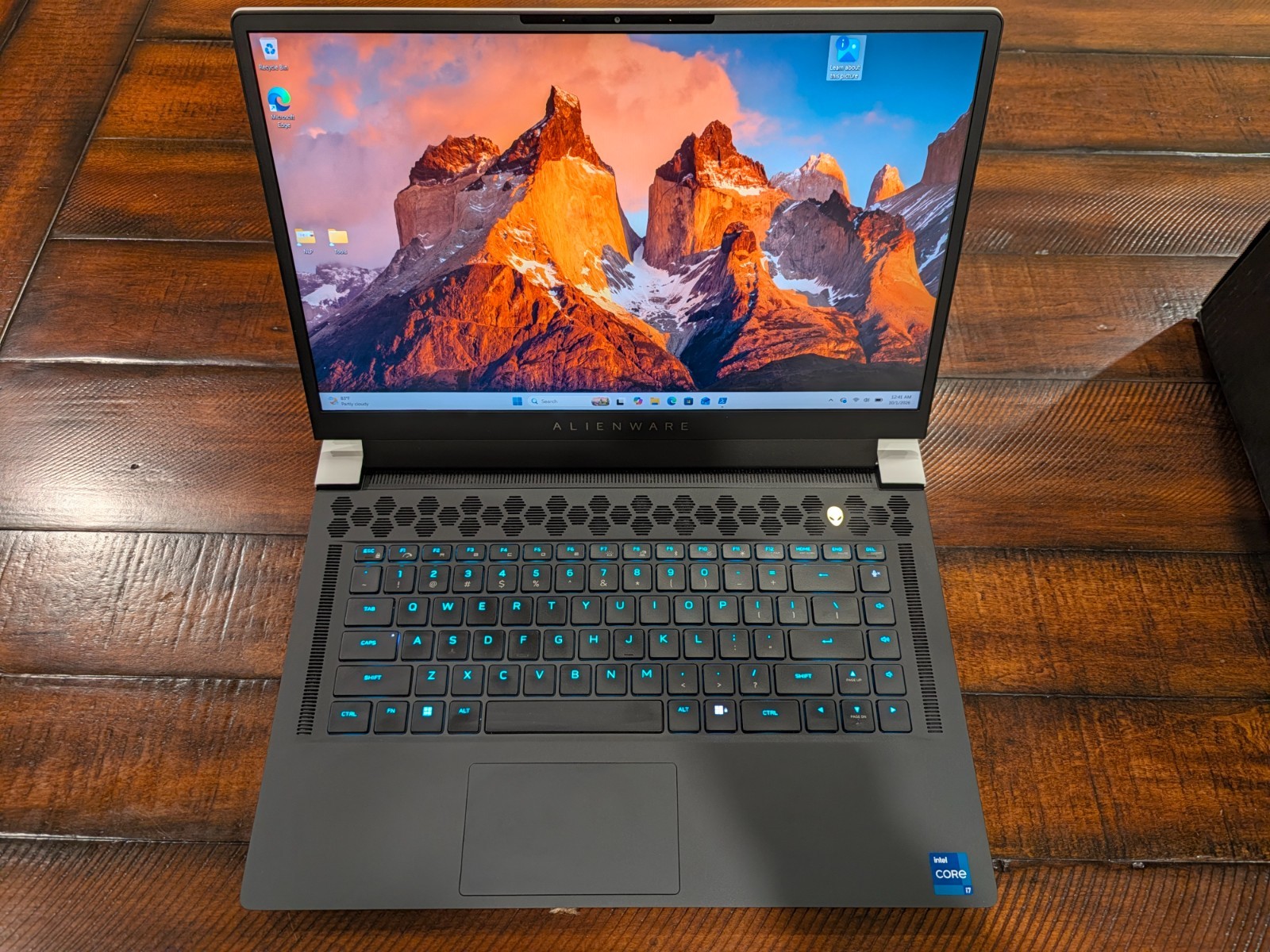 Alienware x15 R2 15.6" 360Hz i7-12700H RTX 3070 Ti 16GB 1TB SSD Win 11