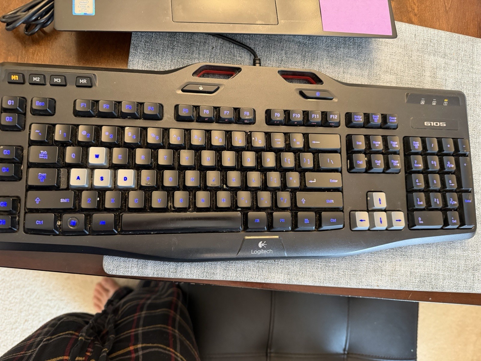 Logitech G105 Model Y-U0013 Wired Gaming Keyboard Black/Red USB Blue LED Y5Y8