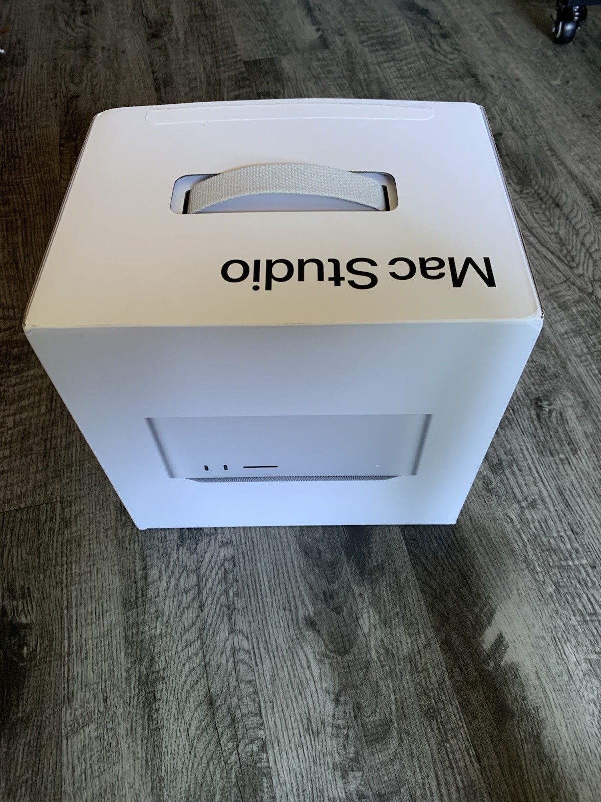 Apple Mac Studio | M2 Ultra | 128GB/4TB | 24CPU/76GPU | Desktop Computer & Box