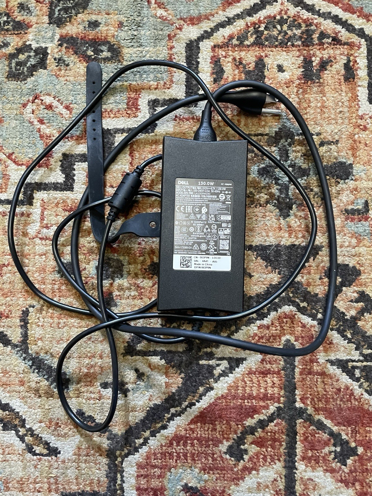 DELL 130W LA130PM190 LA130PM121 19.5V 130.0W 2.5A 4A41 Works Great OEM Genuine