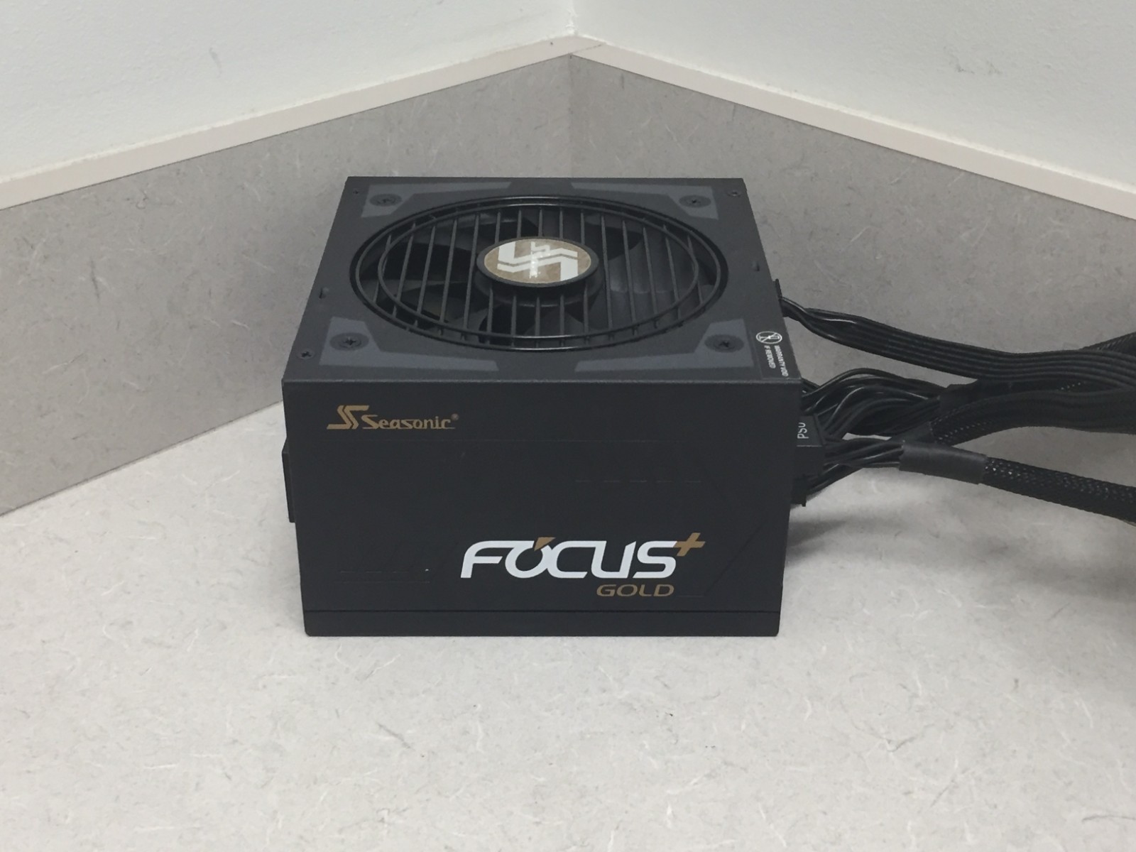 Seasonic FOCUS PLUS 850W Gold Power Supply