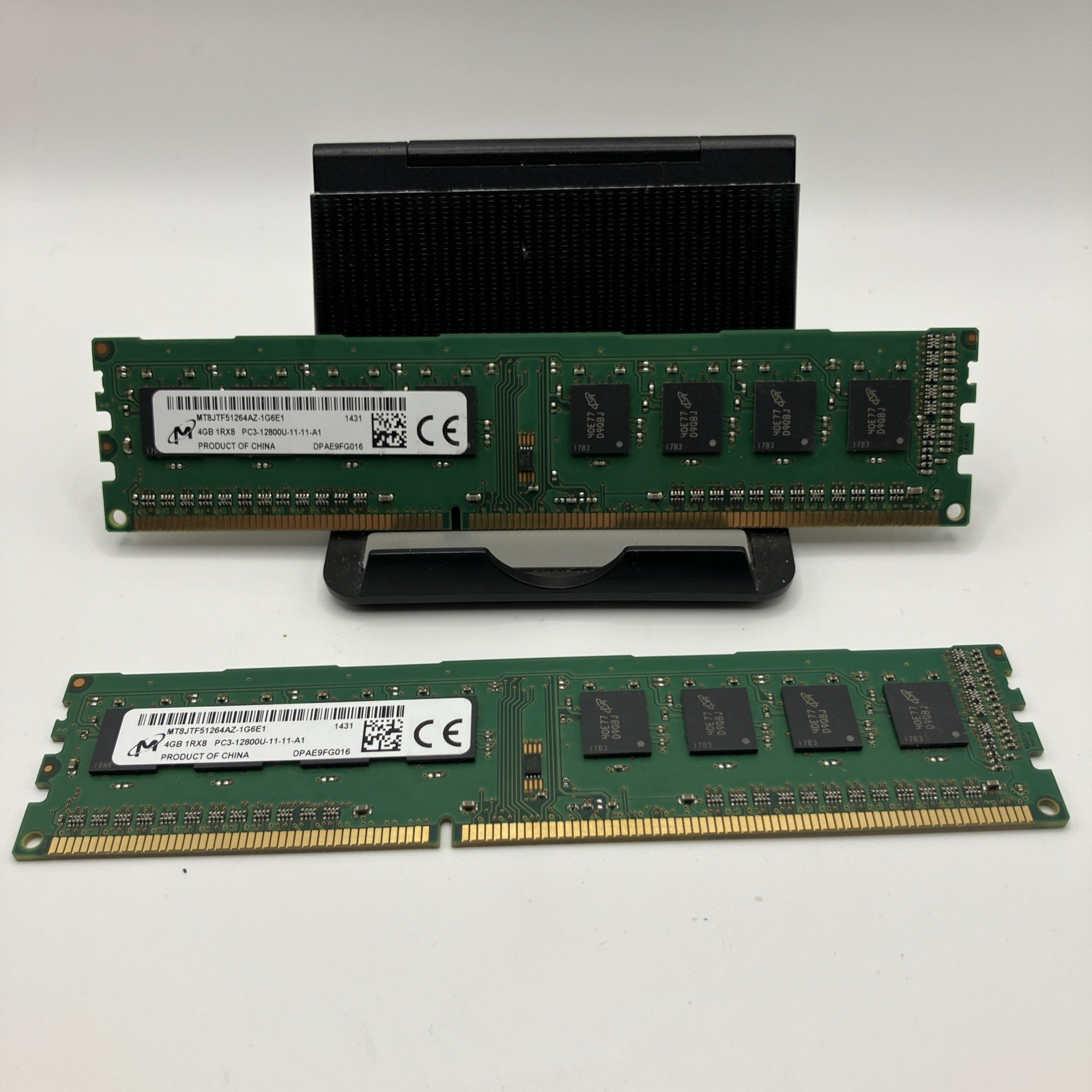 Micron 8GB PC3-12800 (DDR3-1600) Memory - MT8JTF51264AZ-1G6E1