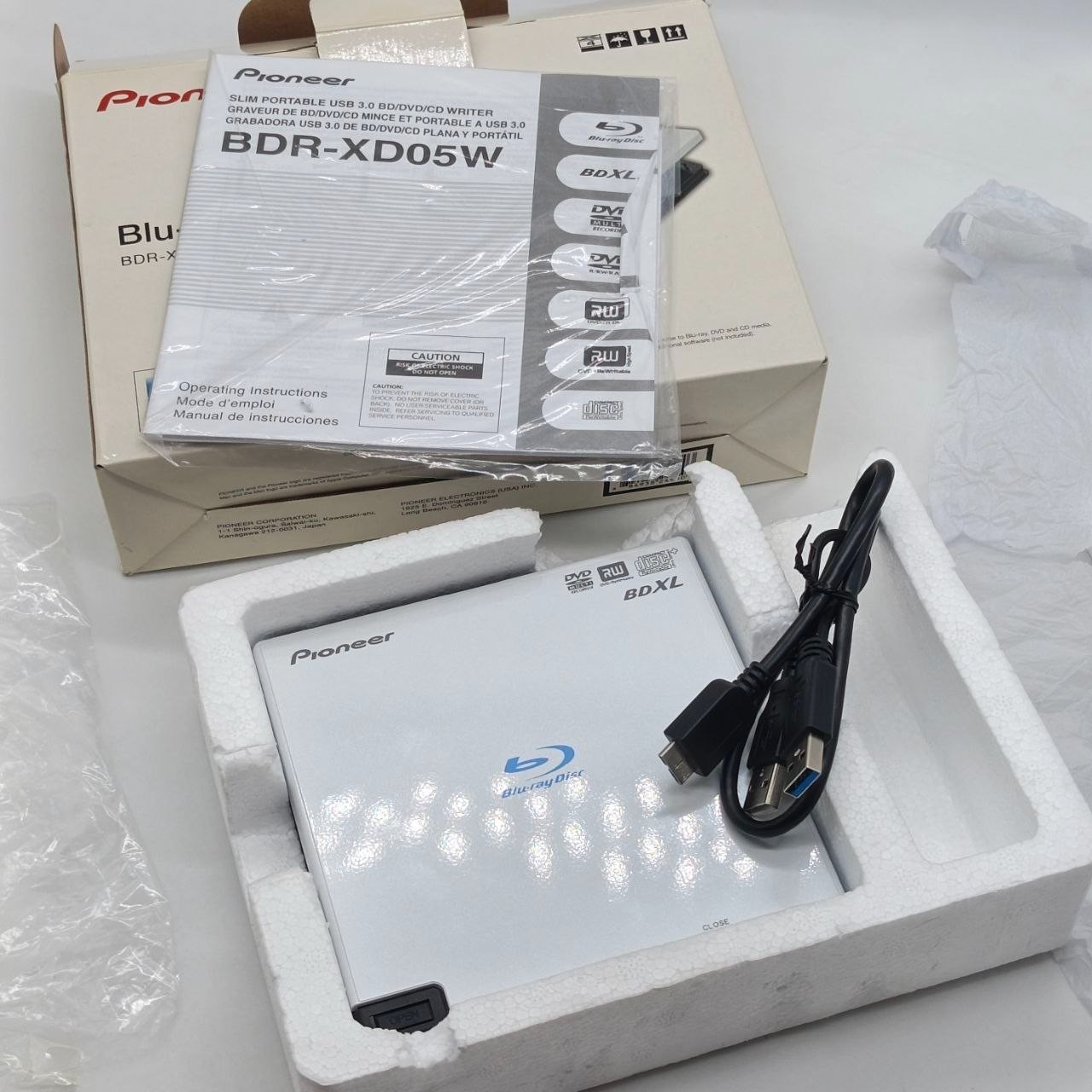 Pioneer BDR-XD05W USB 3.0 External Blu-ray BDXL DVD CD Writer White