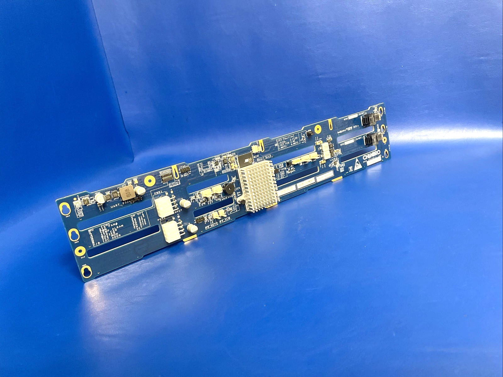 ORIGINAL Chenbro backplane 380-23710-3001C4, 12bay Backplane