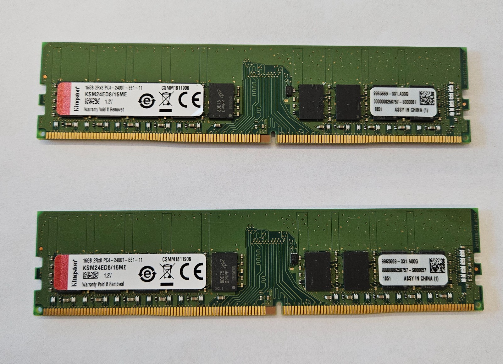 2 x Kingston 16GB 2Rx8 PC4-2400T-EE1-11 (KSM24ED8/16ME)