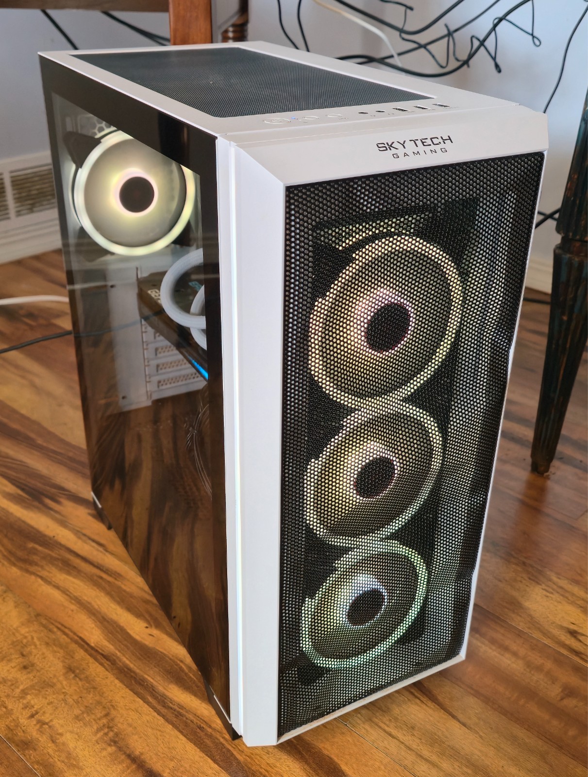 Gaming PC - i5 12th gen/16GB Ram/rtx3070||Comes with Monitor/Keyboard/Mouse