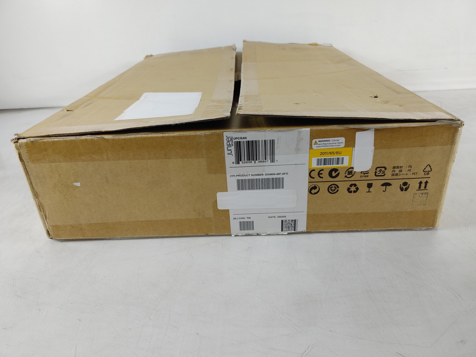 Juniper Networks EX4600-40F-AFO 24-Port 10 Gigabit SFP+ Managed Switch Open Box