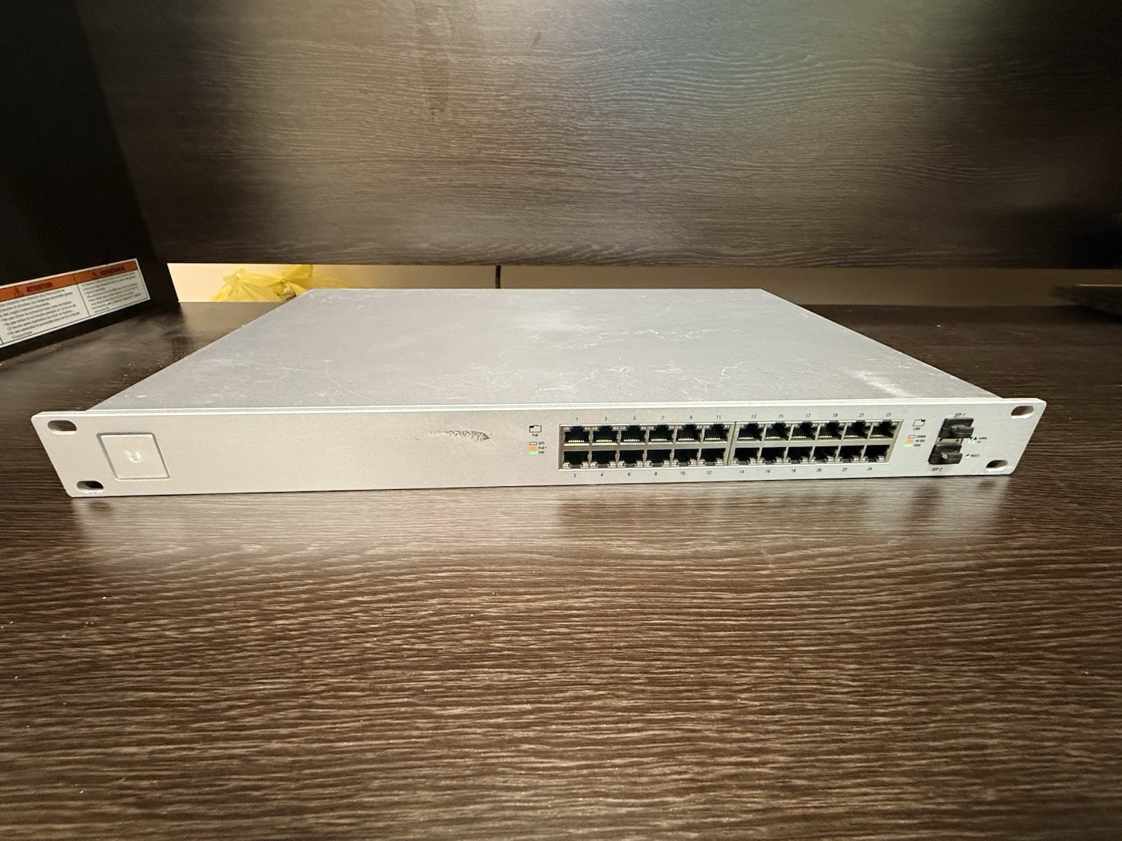 Ubiquiti UniFi US-24-250W 24-Port Managed PoE+ Gig Switch US24 250W -Preowned
