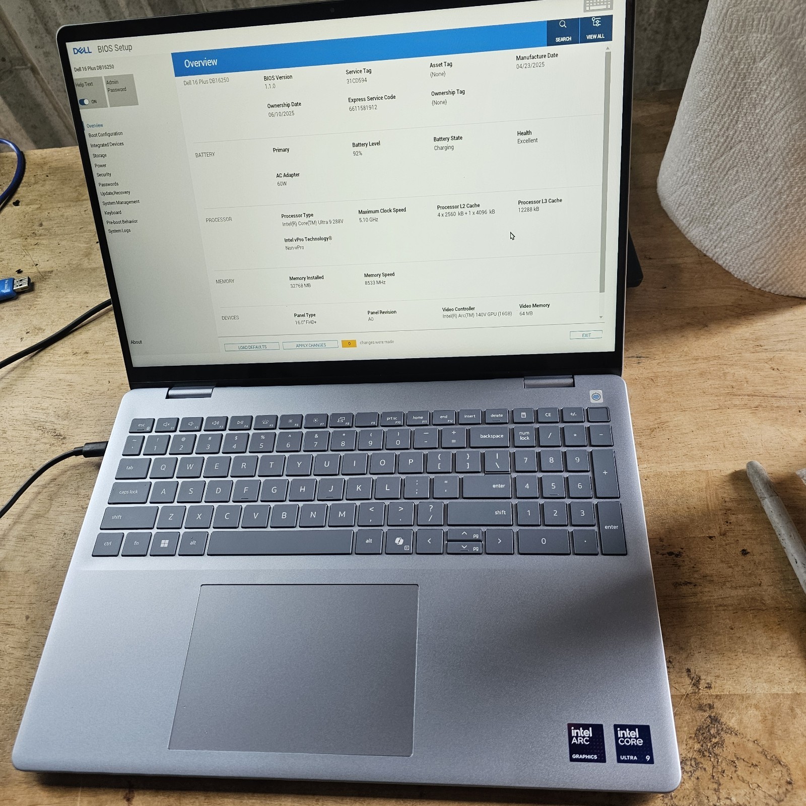 Dell 16 Plus DB16250 16 Silver FHD 3.3 GHz Ultra 9 288V 32GB 1TB SSD Ob A
