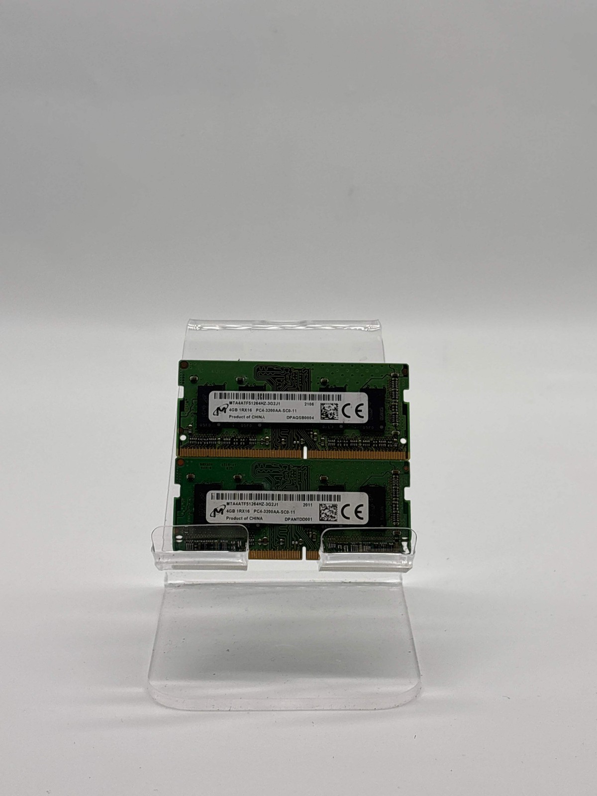 Micron Crucial 8GB (2x4GB) DDR4 3200MHz PC4-3200AA Laptop RAM - Used
