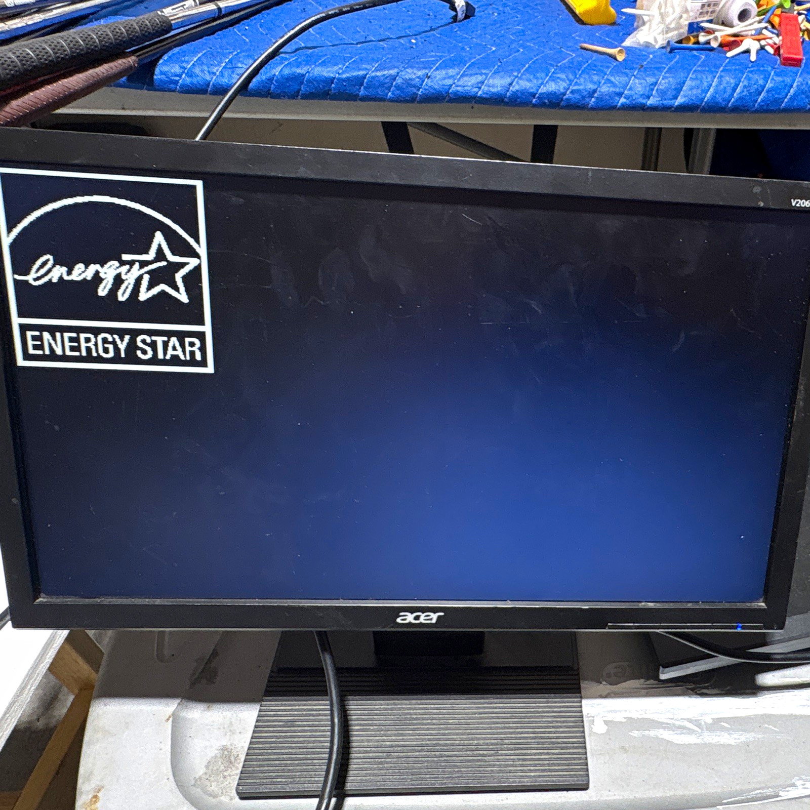Two Acer V206HQL 19.5" LCD LED Backlit Monitor 1600x900 60Hz VGA Black