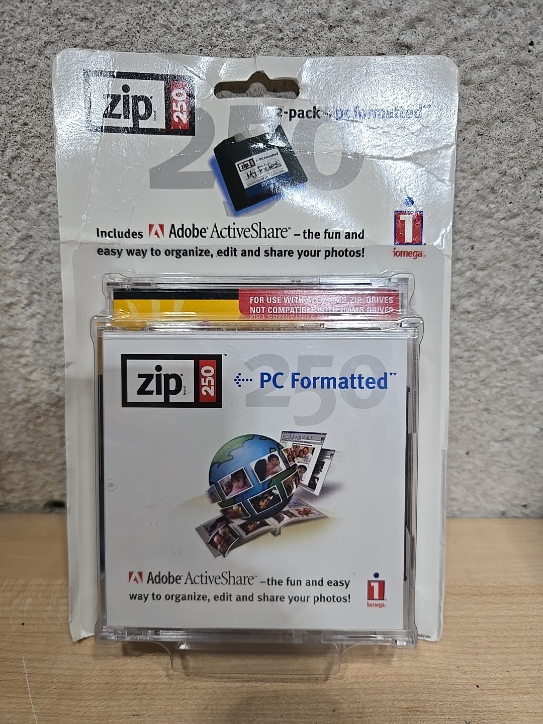 Iomega Zip Disc 250 MB 2 Pack PC Formatted Adobe ActiveShare Brand New Sealed