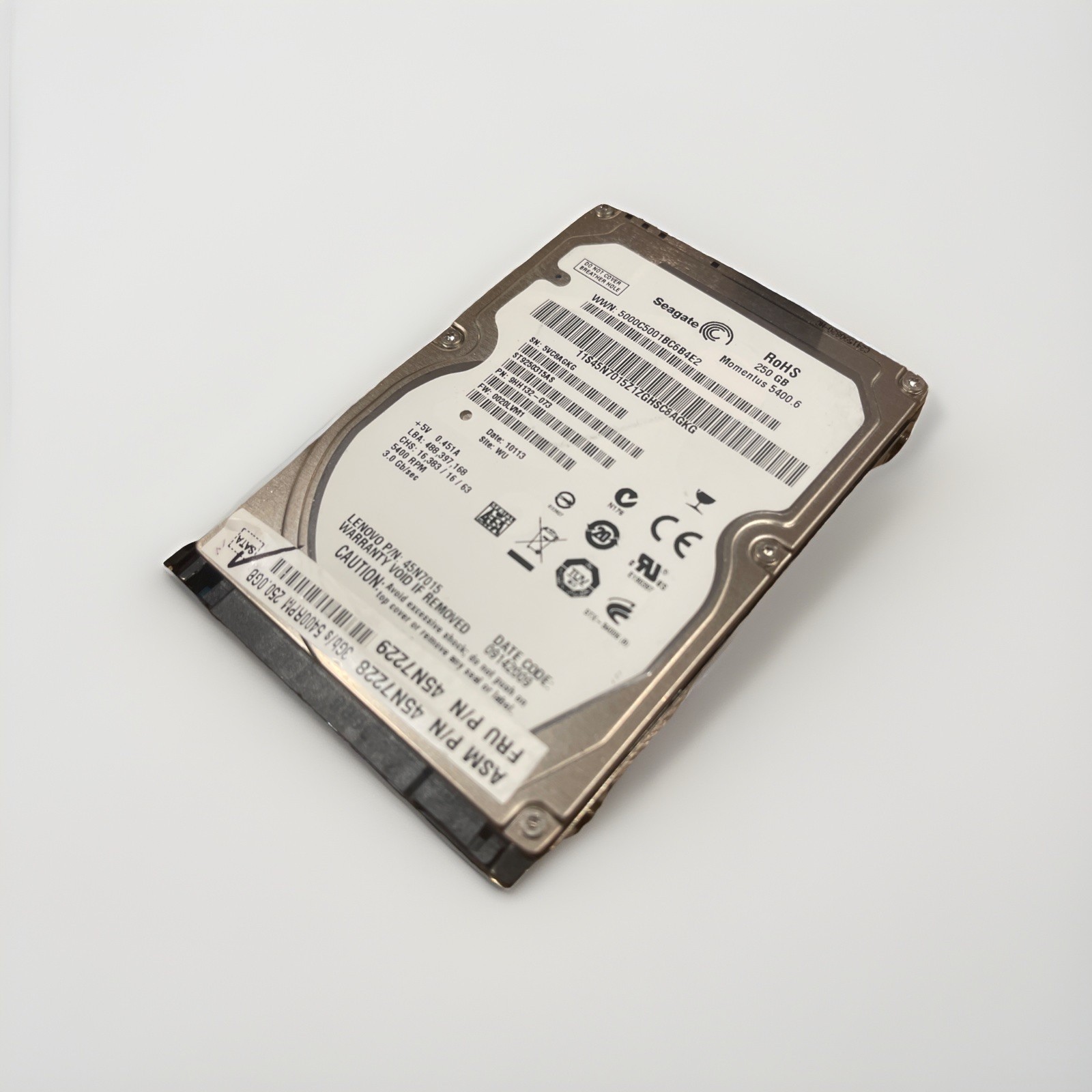 250GB SATA Seagate Momentus 5400 3Gb/s ST9250315AS 2.5" Internal Hard Drive