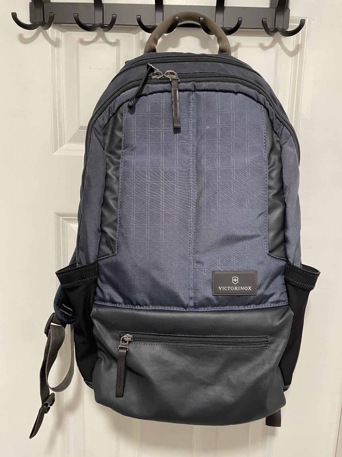 Victorinox Medium 25 L Backpack Altmont 3.0