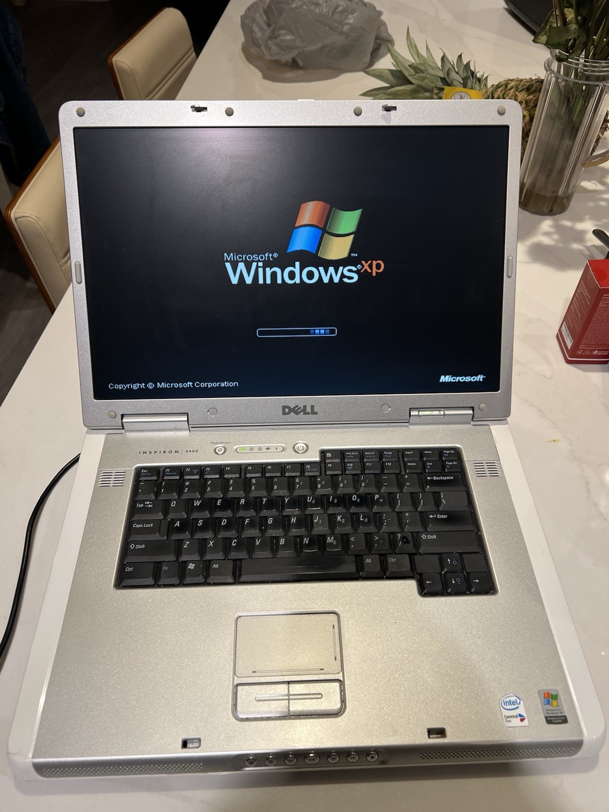 Dell Inspiron 9400 PP05XB Windows XP Laptop