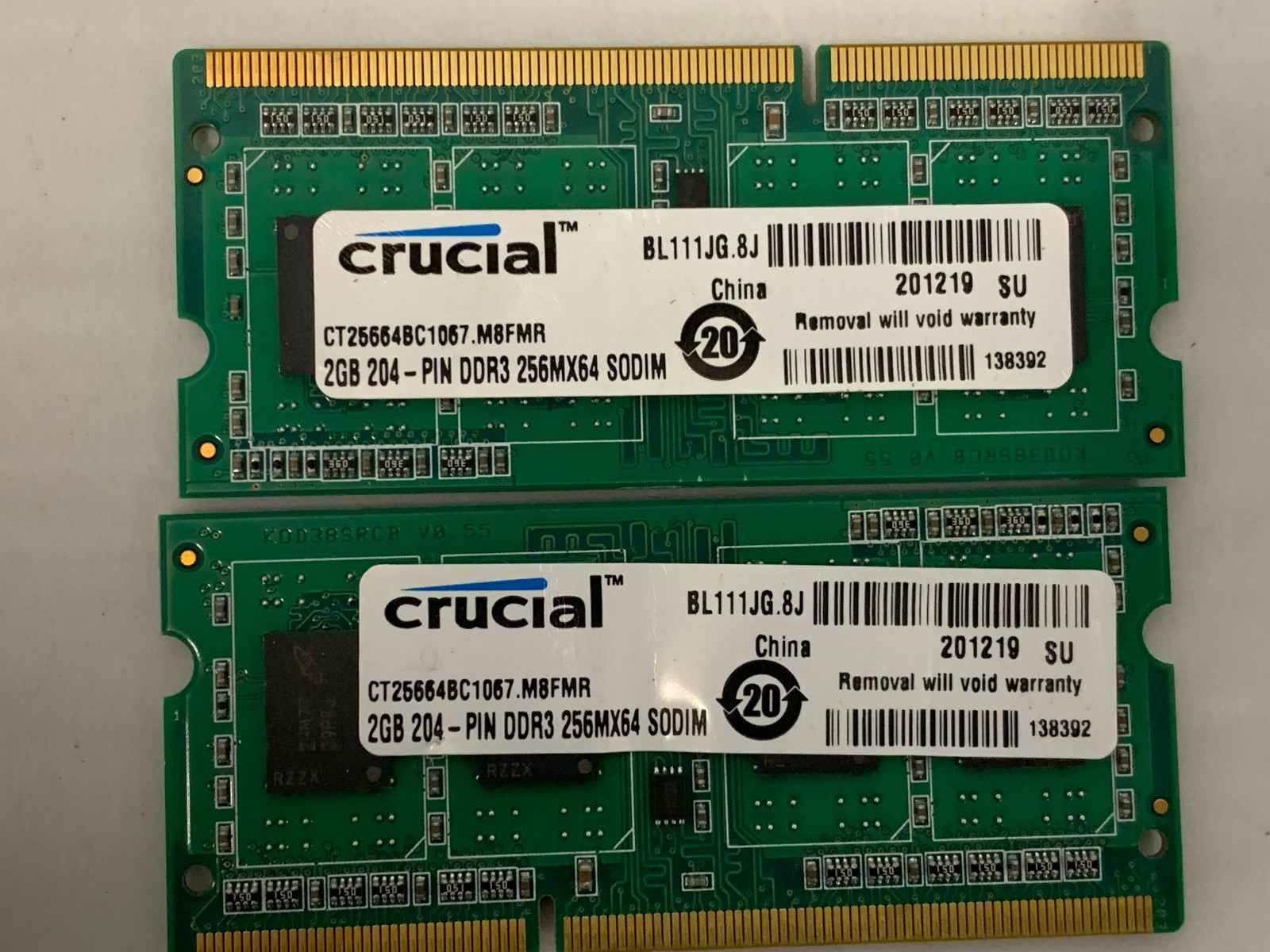 Crucial 4GB 2x2GB DDR3 1066MHz PC3-8500 Laptop RAM CT25664BC1067 204-Pin SODIMM