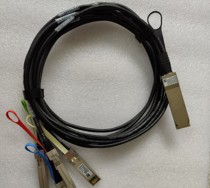 MELLANOX MCP7F00 MCP7F00-A01AR  30AWG 1.5M 100GbE to 4X25GbE DAC