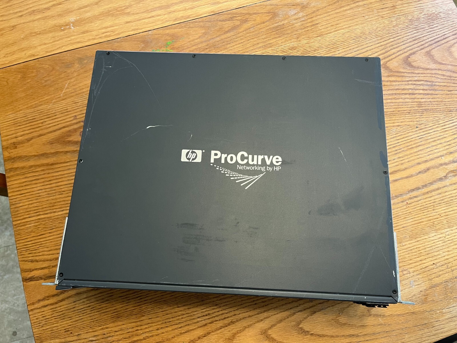 HP Procurve 48 port Poe, used good condition, stackable. (Sold as set of 3) 