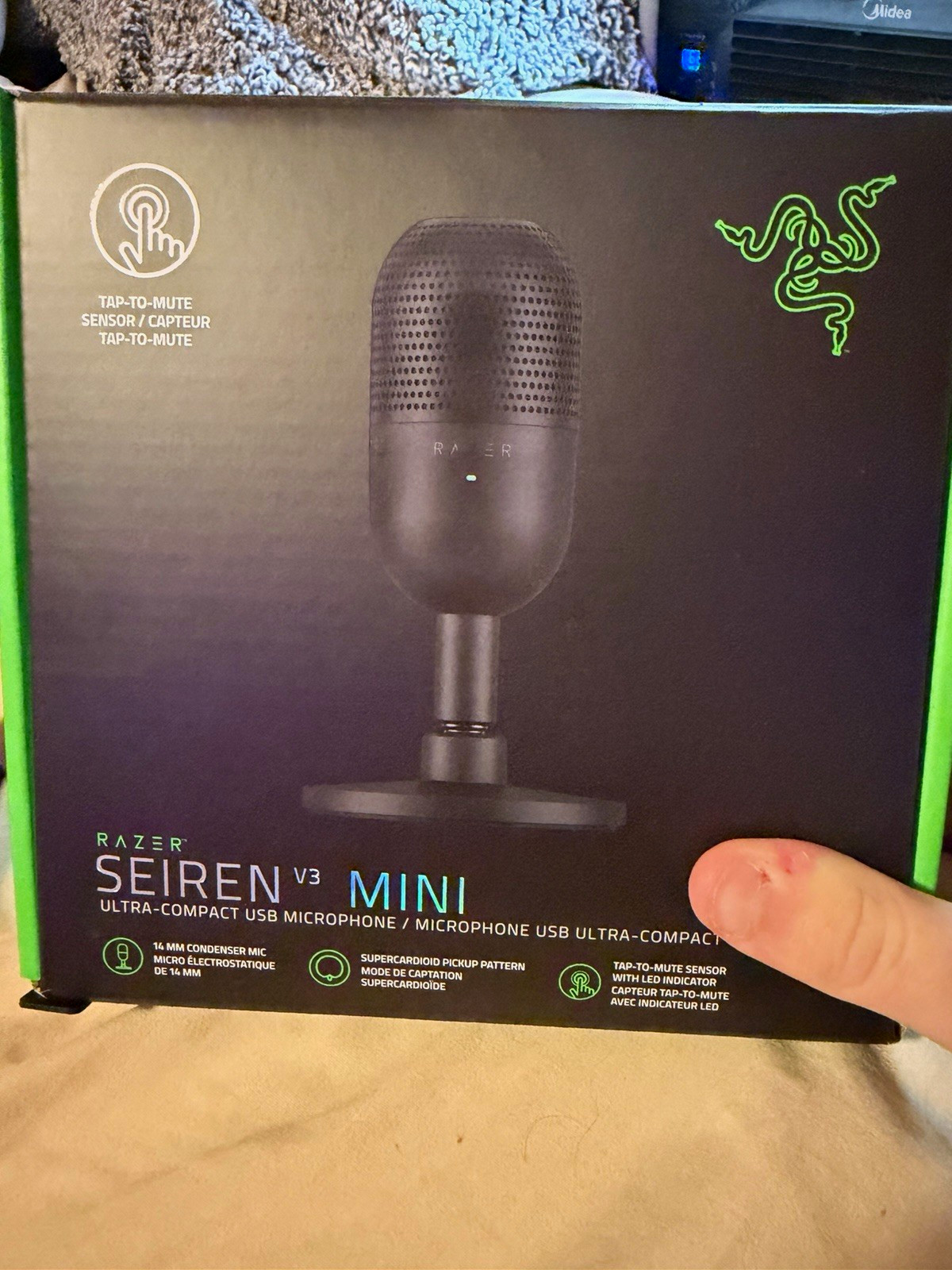 Razer Seiren V3 Mini USB Mic w/ Mute Button, Black