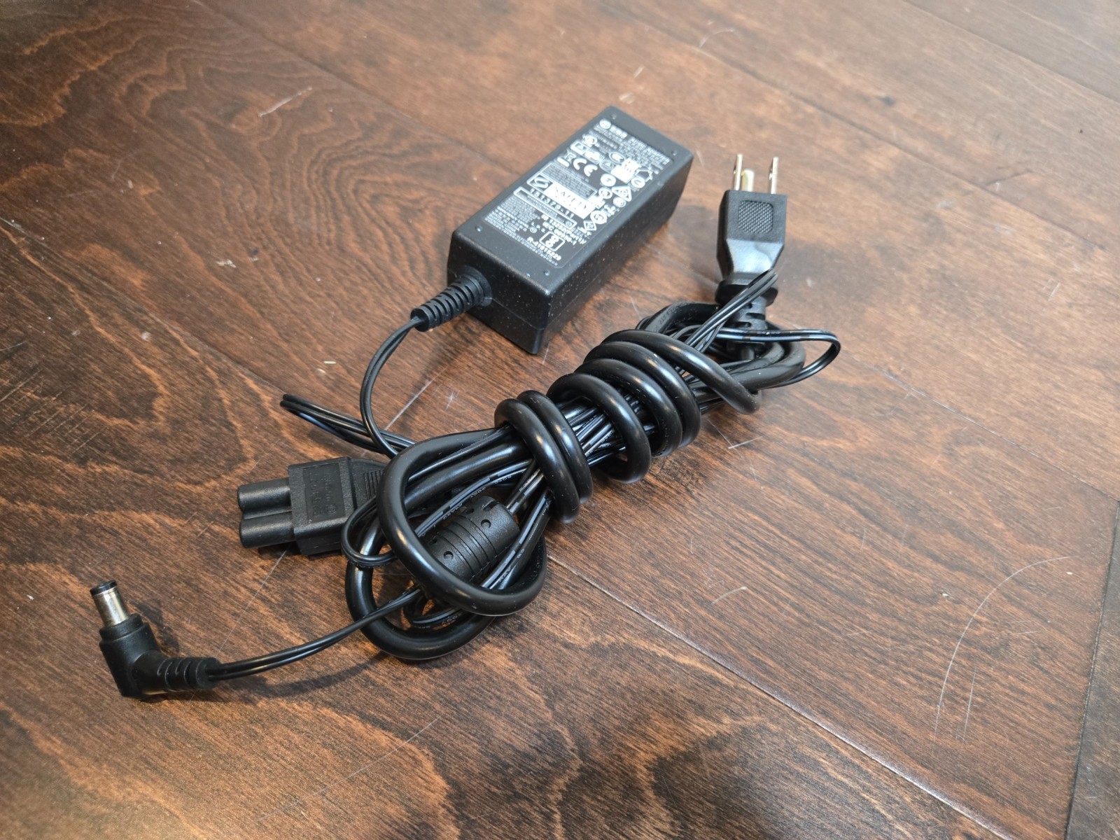 Acer SB220Q Monitor Power Adapter Charger ADS-25SG-19-3 190235E 19.0V 3A