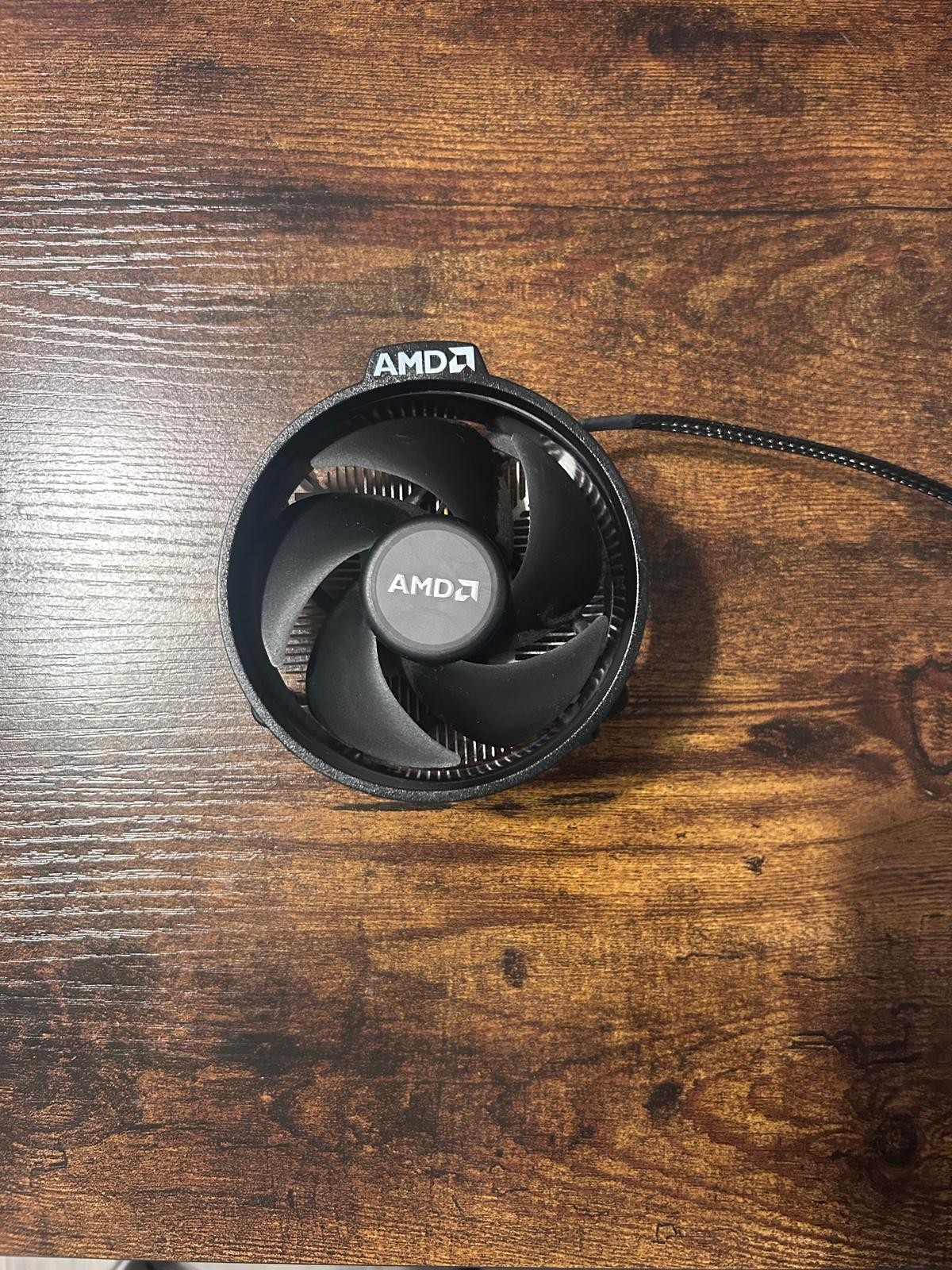 AMD Wraith Spire CPU Cooler Heatsink Fan AM4 Ryzen OEM 4-Pin