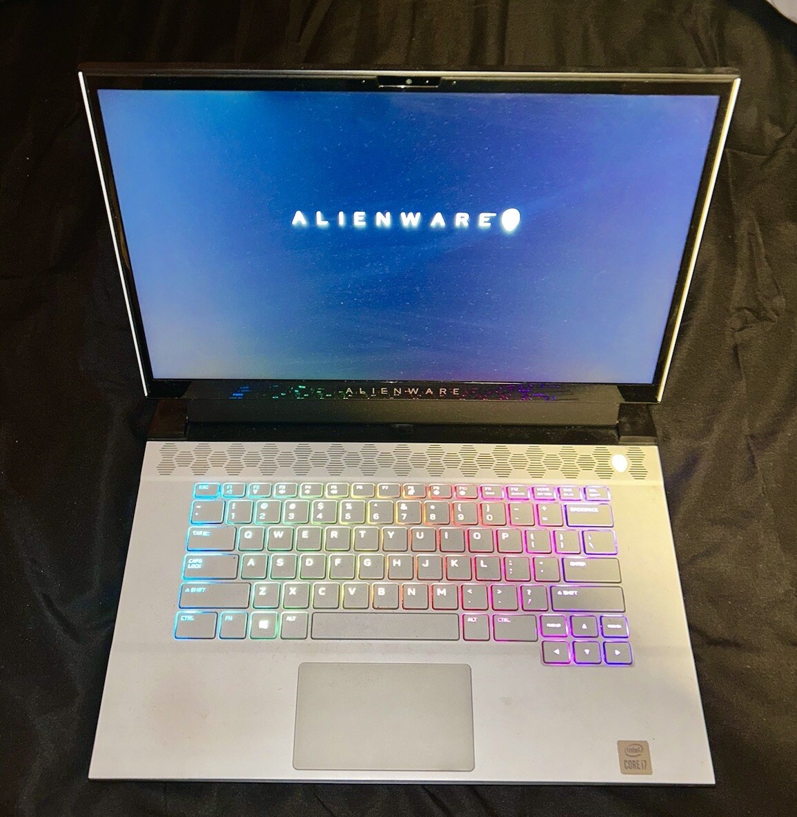 Alienware m15 R4 15.6" (1TB SSD, Intel Core i7-10870H, 2933MHz, 16GB RAM, NVIDIA