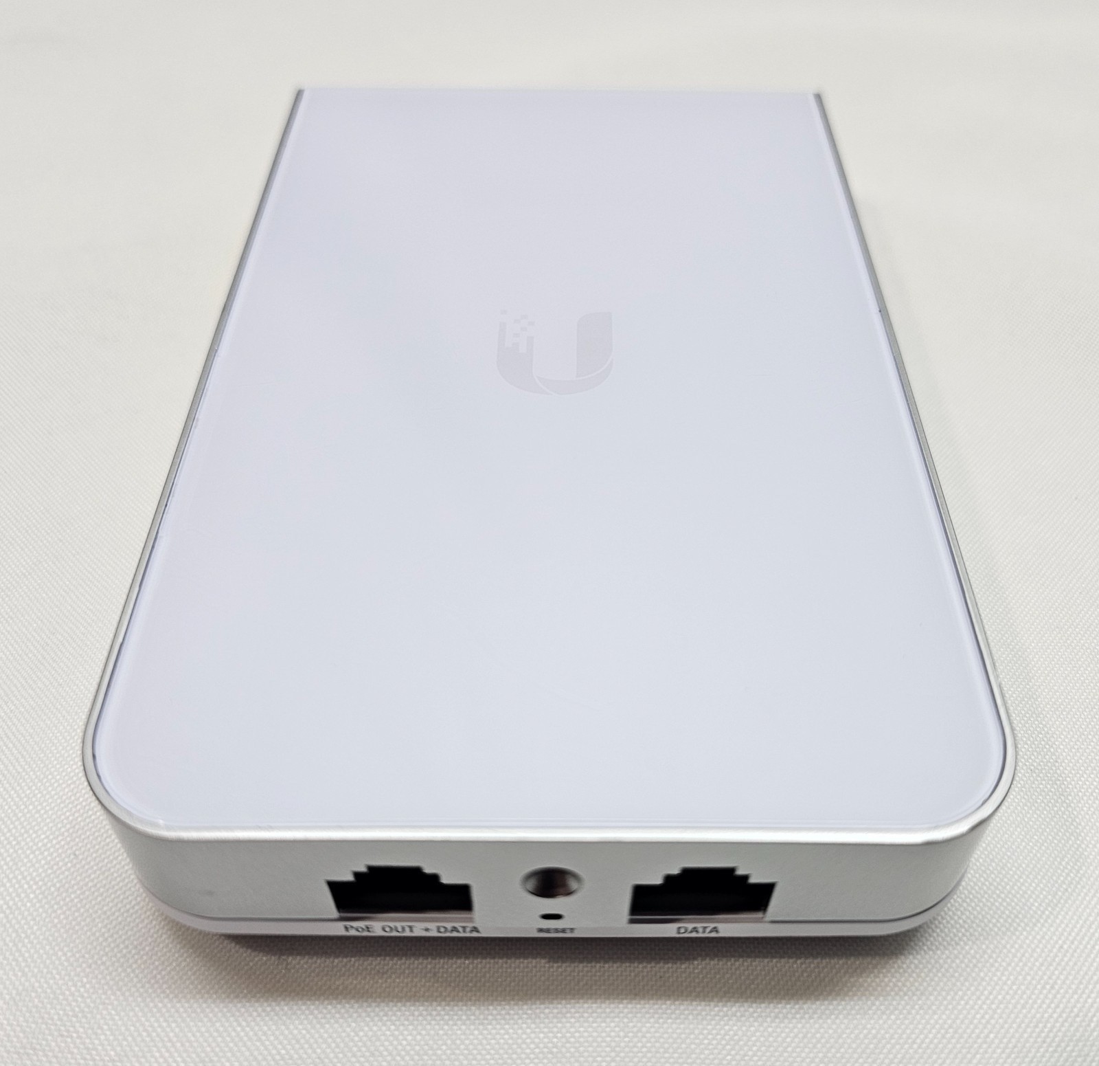 Ubiquiti UniFi AP AC IW (UAP-AC-IW) In-Wall 802.11ac WiFi Access Point