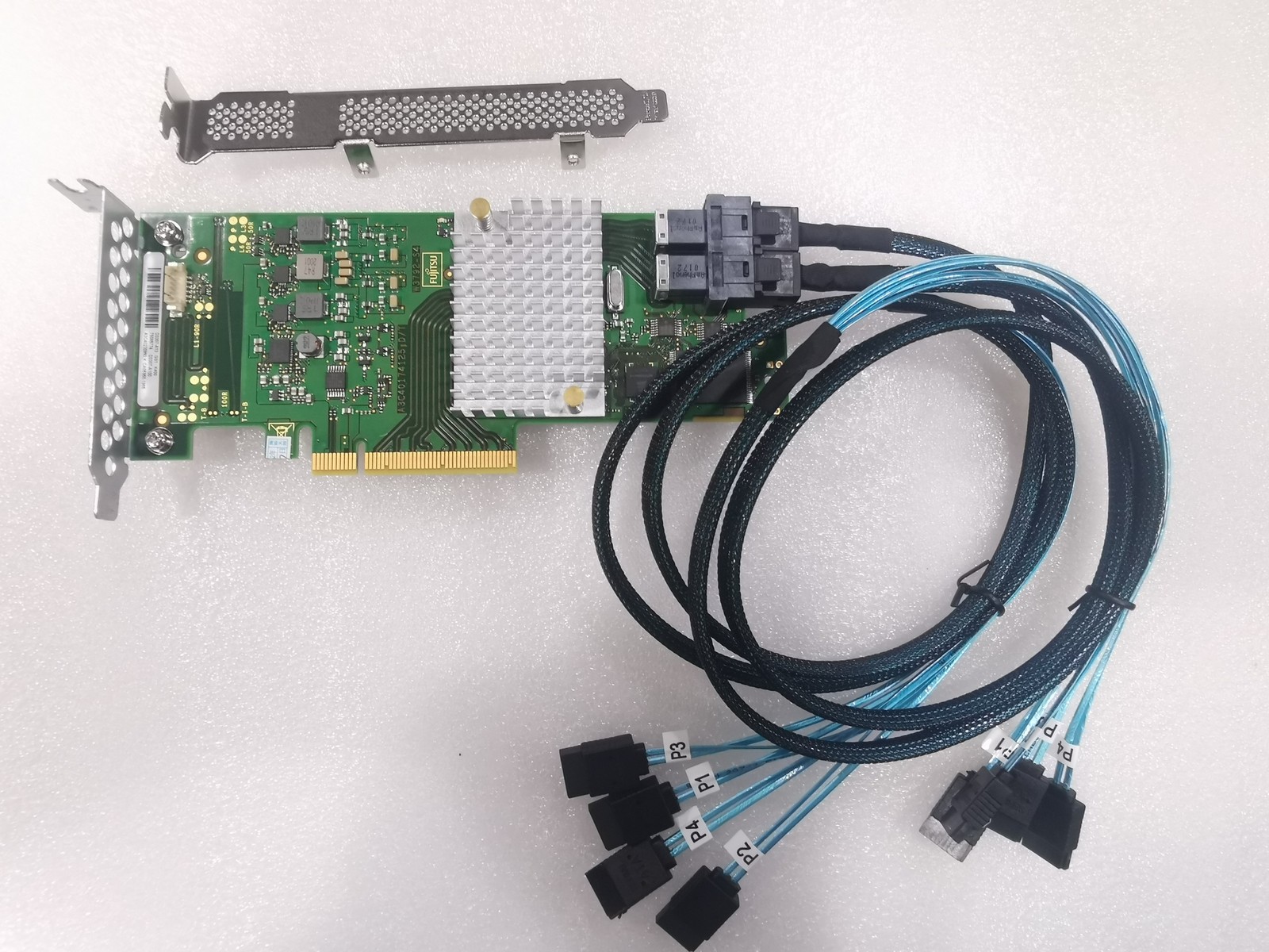 Fujitsu 9300-8I IT Mode FW: LSI SAS3008 12GB HBA Card IT Mode w/ SFF8643 SATA US