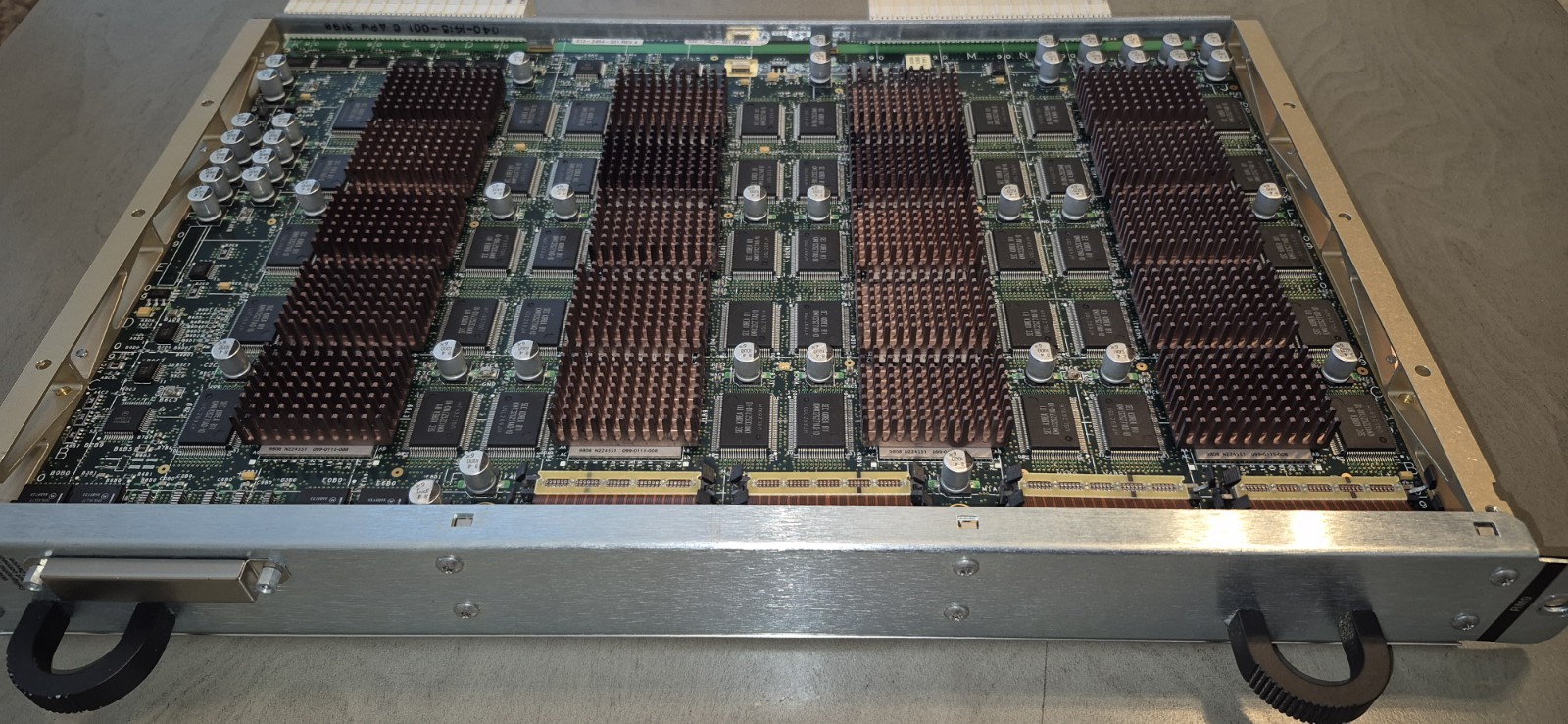 SGI Silicon Graphics 1 X RM9 for ONYX2 , 030-1402-001 013-2464-001 ,Tested