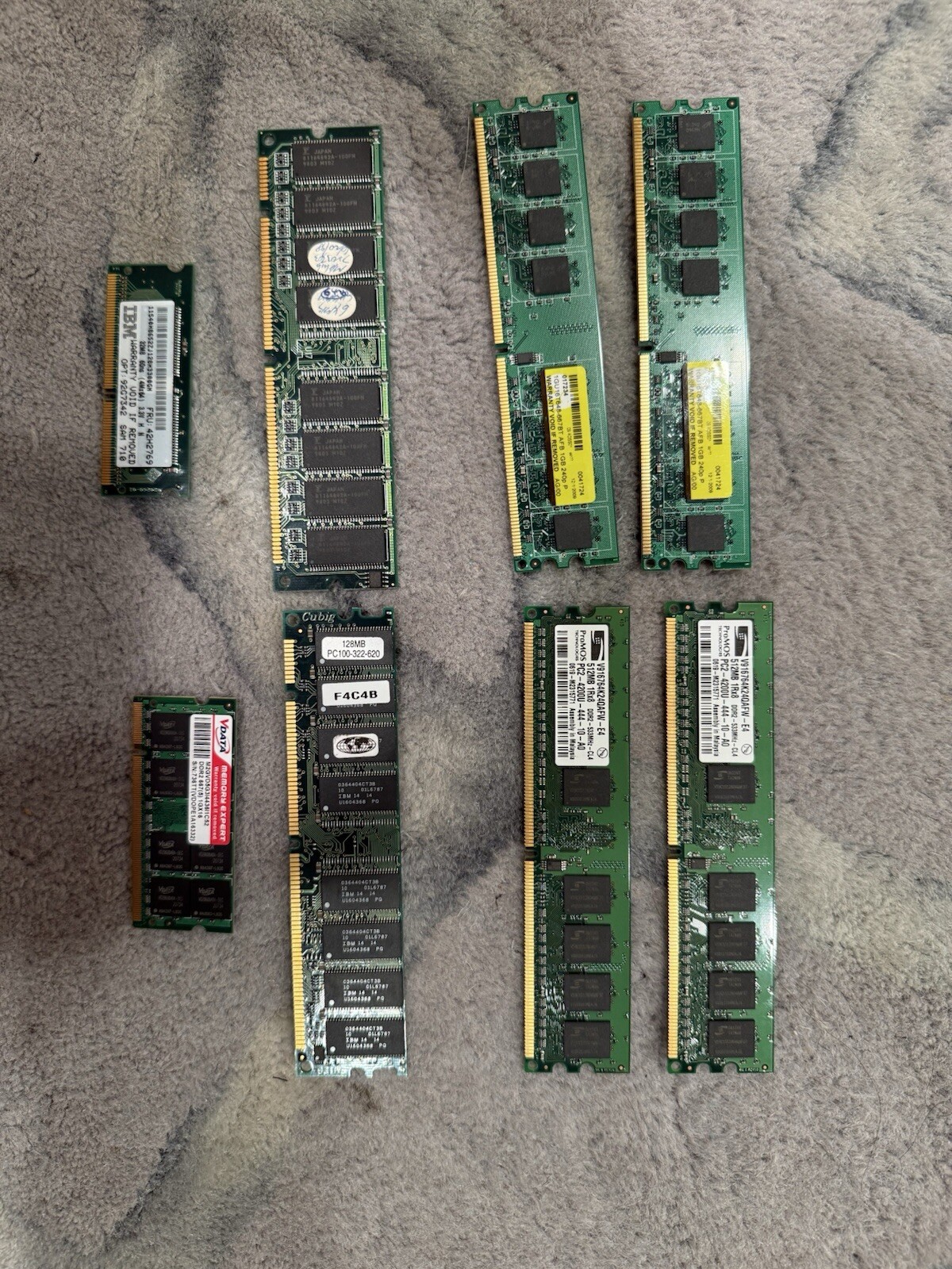 Computer Memory Mixed Lot Of 8 Sticks.  Desktop And Laptop. Rare. Legacy.  
