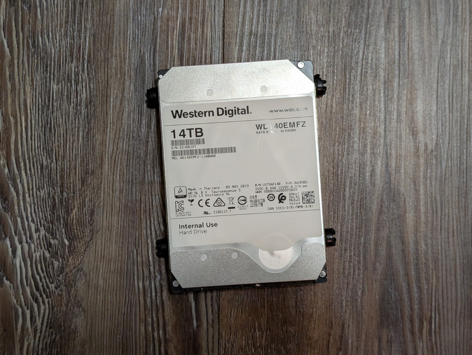 PARTS WD Western Digital 14TB 3.5" 5400 RPM SATA Hard Drive WD140EMFZ FOR PARTS