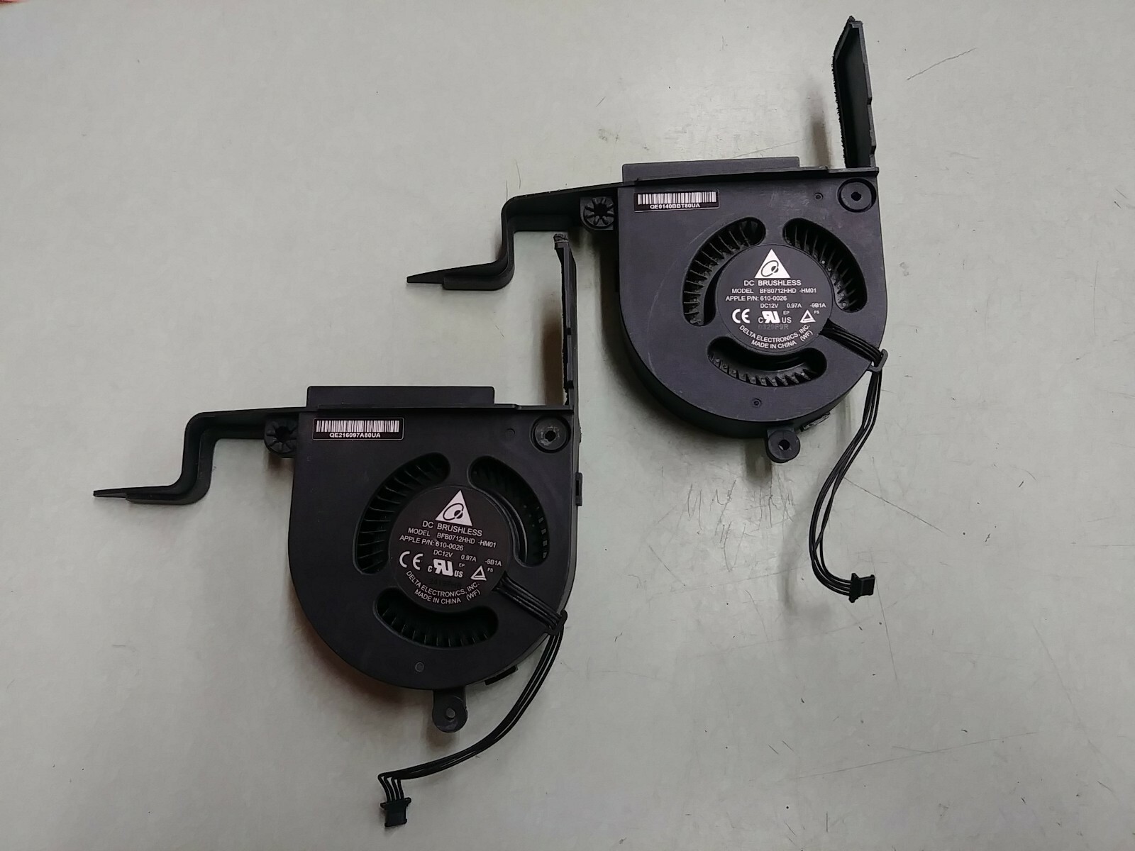 (2) Delta Apple iMAC 21.5" A1311 Optical Drive Fan BFB0712HHD 610-0026