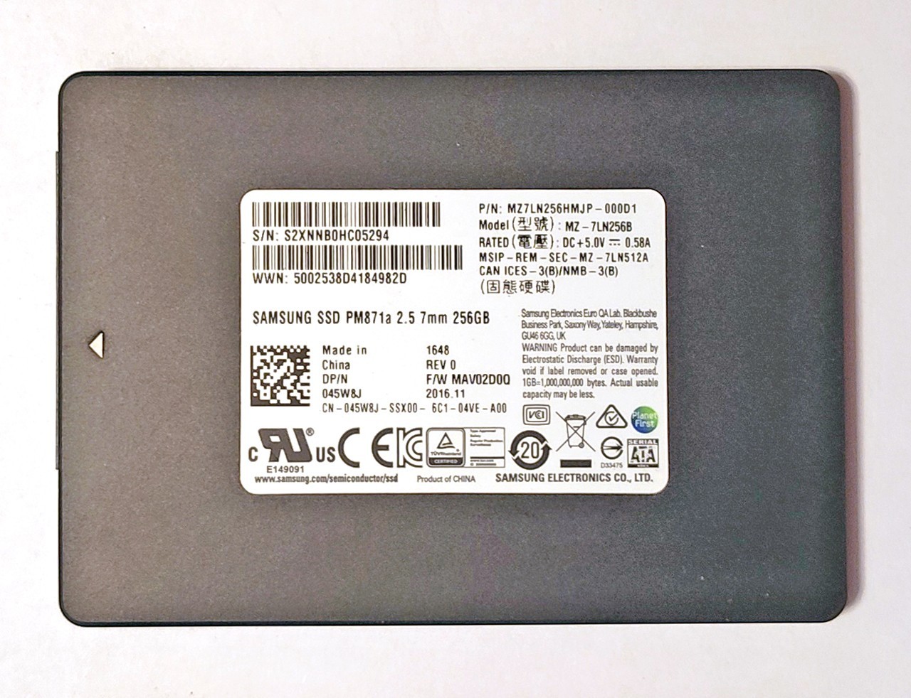 Samsung PM871a 256GB 7mm SSD drive