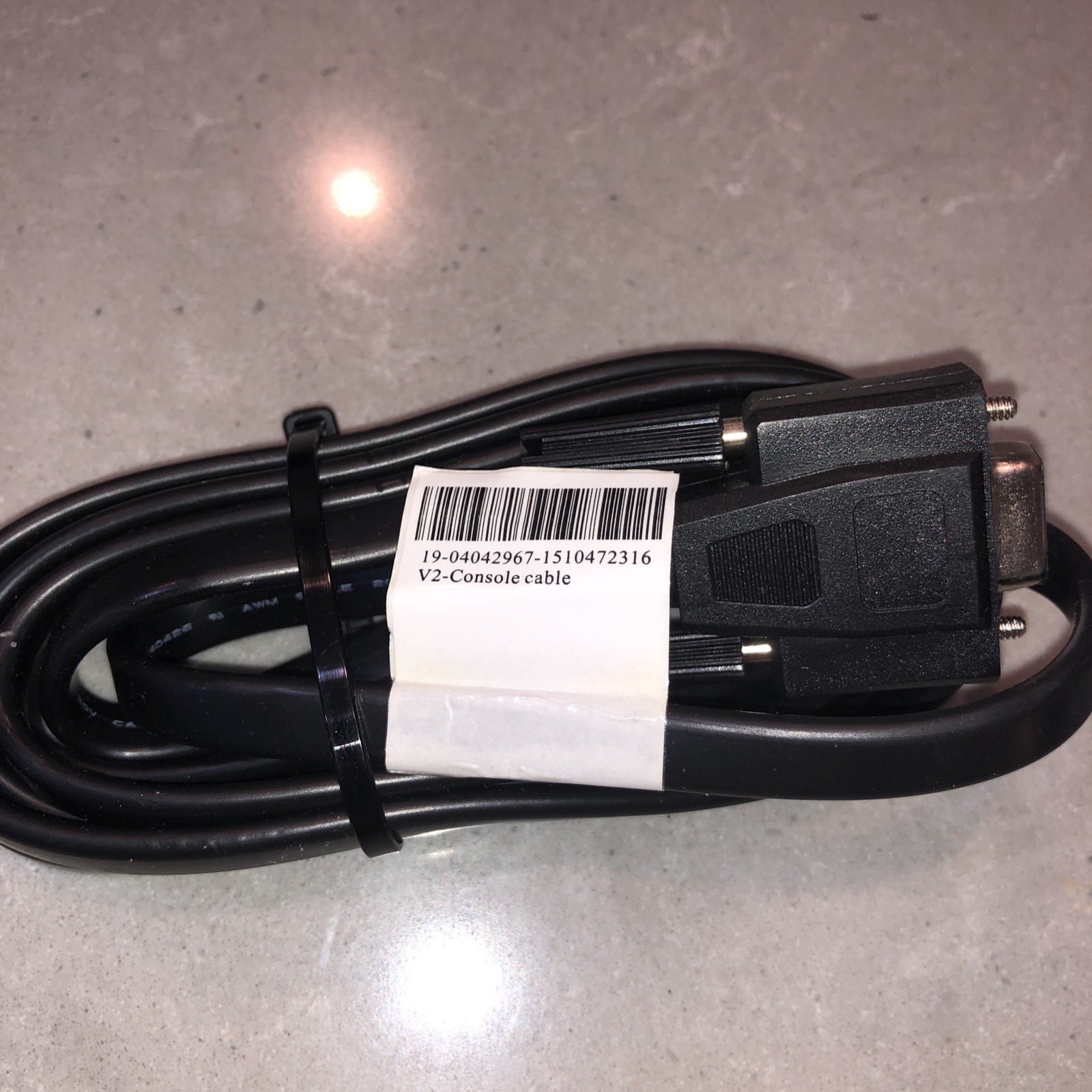 New V2 Console Cable 19-04042967-1510472316