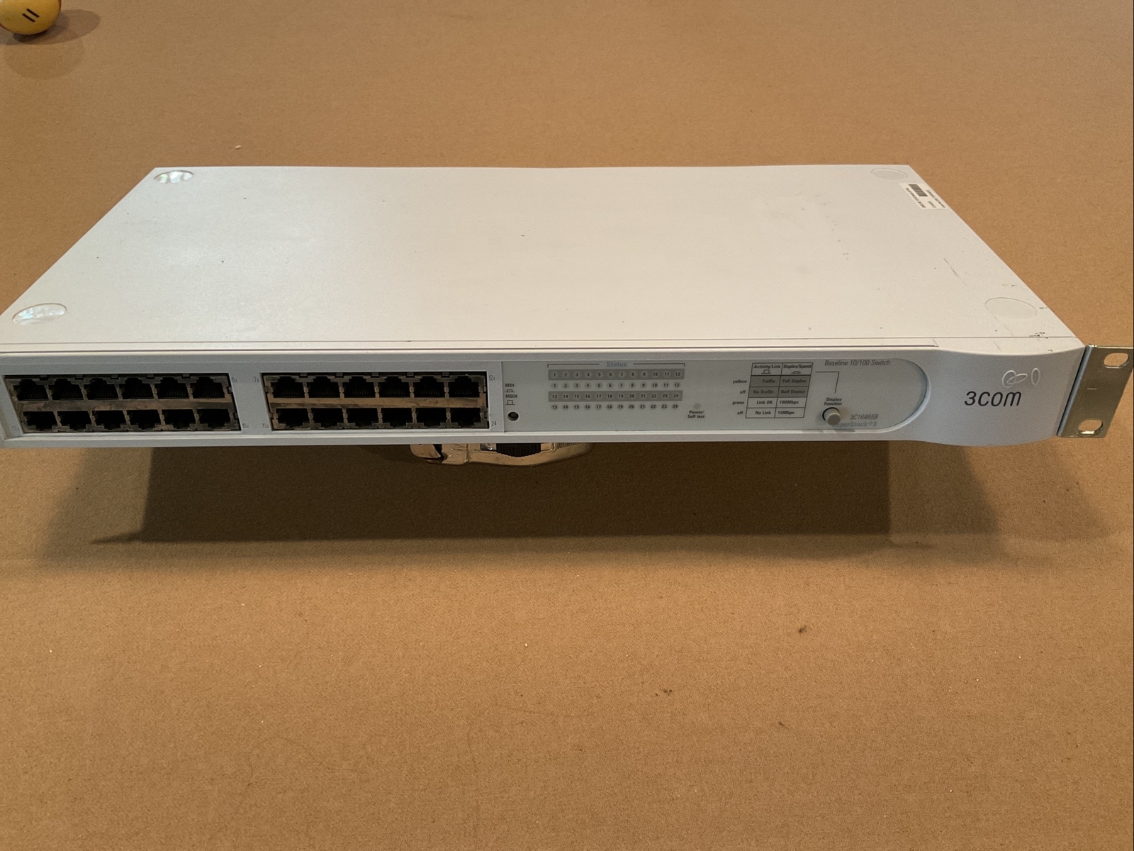 3Com  Superstack II (3C16671A) 24-Ports External Ethernet Switch 10/100