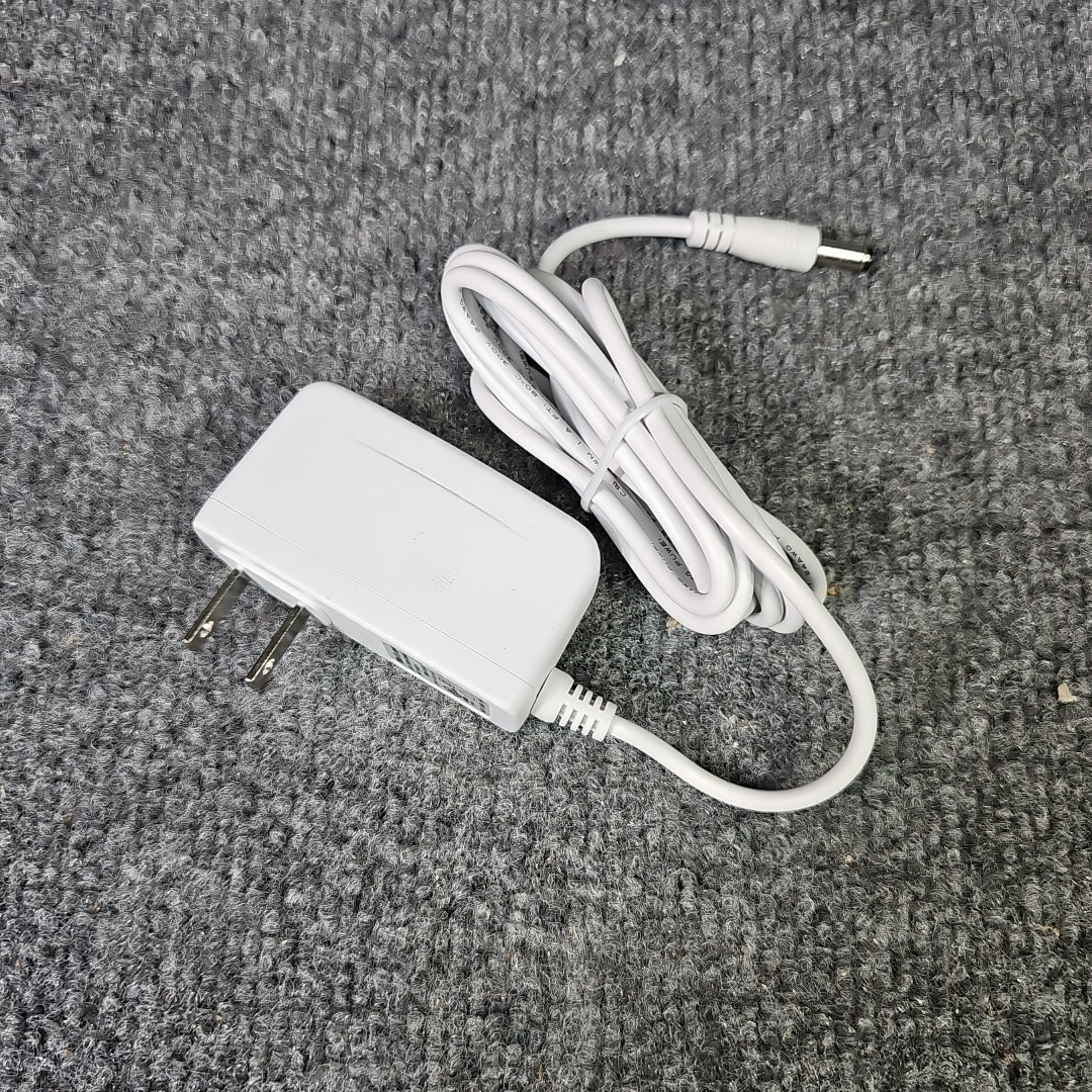 Genuine TEKA AC Adapter TEKA006-061000CHC 6V 1A Power Supply