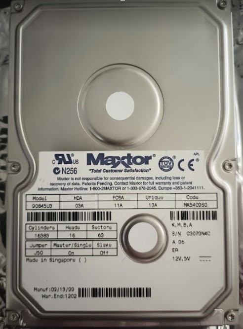 Maxtor 90845U3 8.4GB Hard Drive